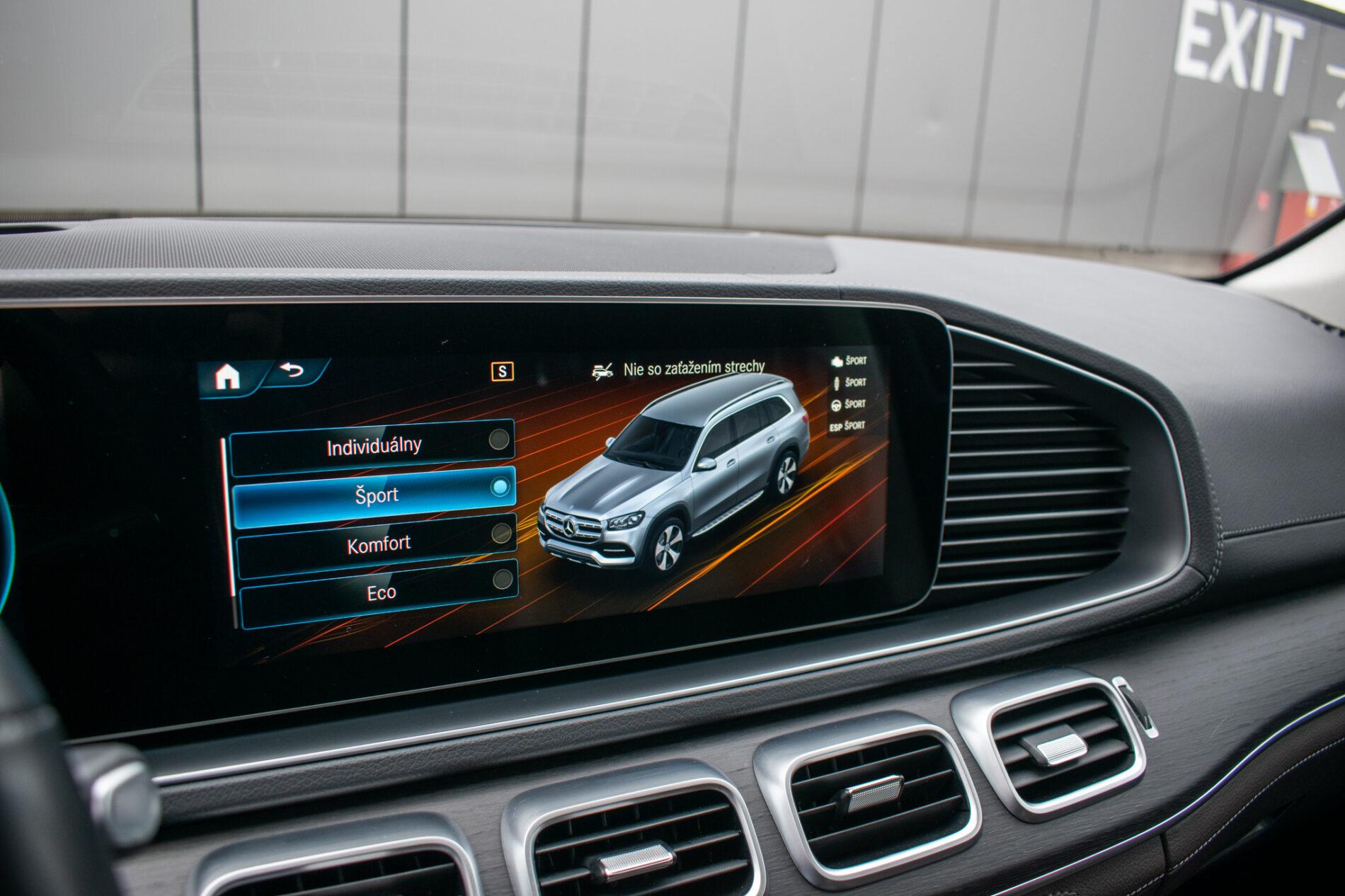 2022 Mercedes-Benz GLS 580, černá suv, 71 134 km