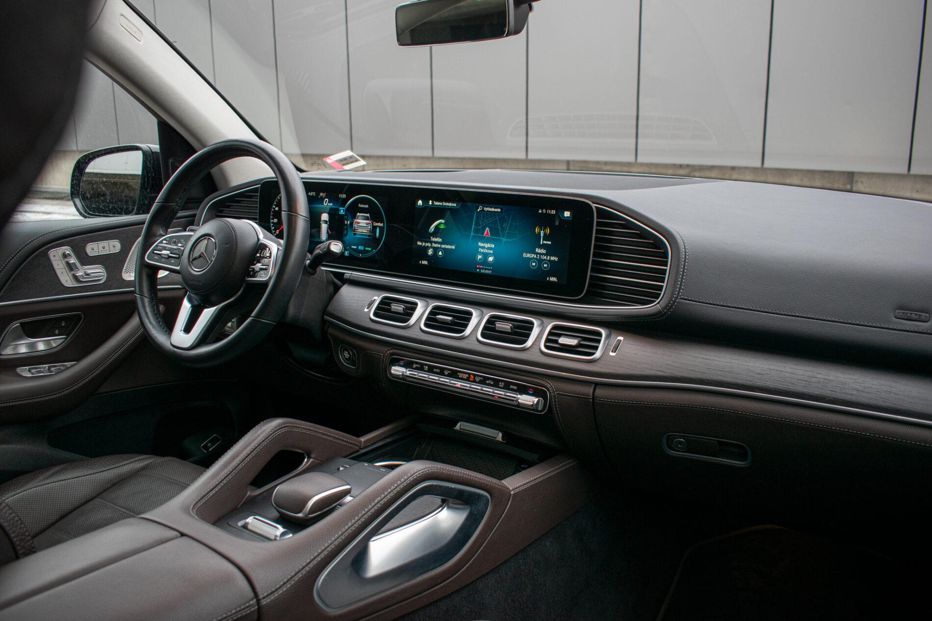 2022 Mercedes-Benz GLS 580, černá suv, 71 134 km