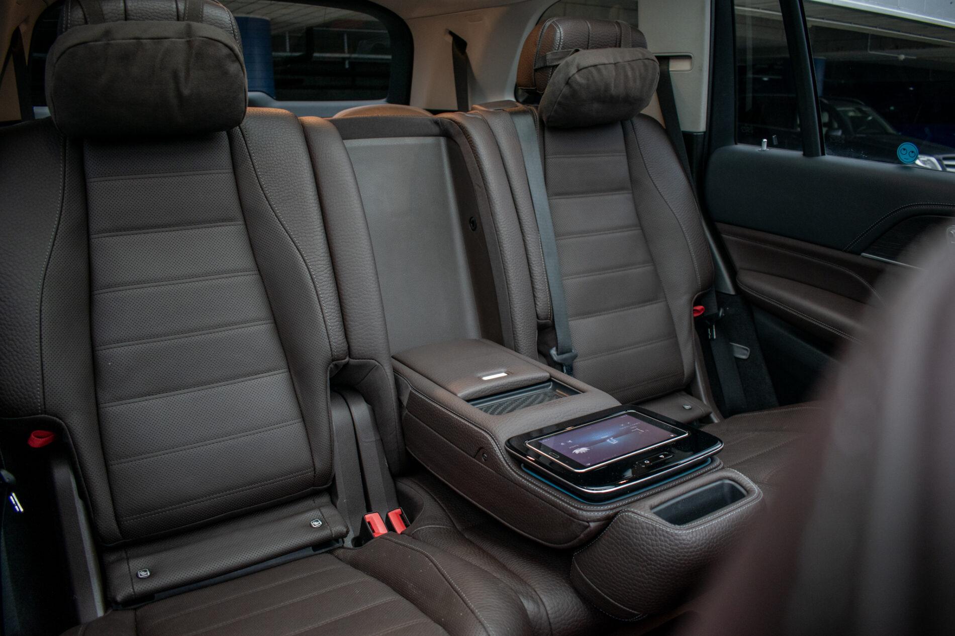 2022 Mercedes-Benz GLS 580, černá suv, 71 134 km