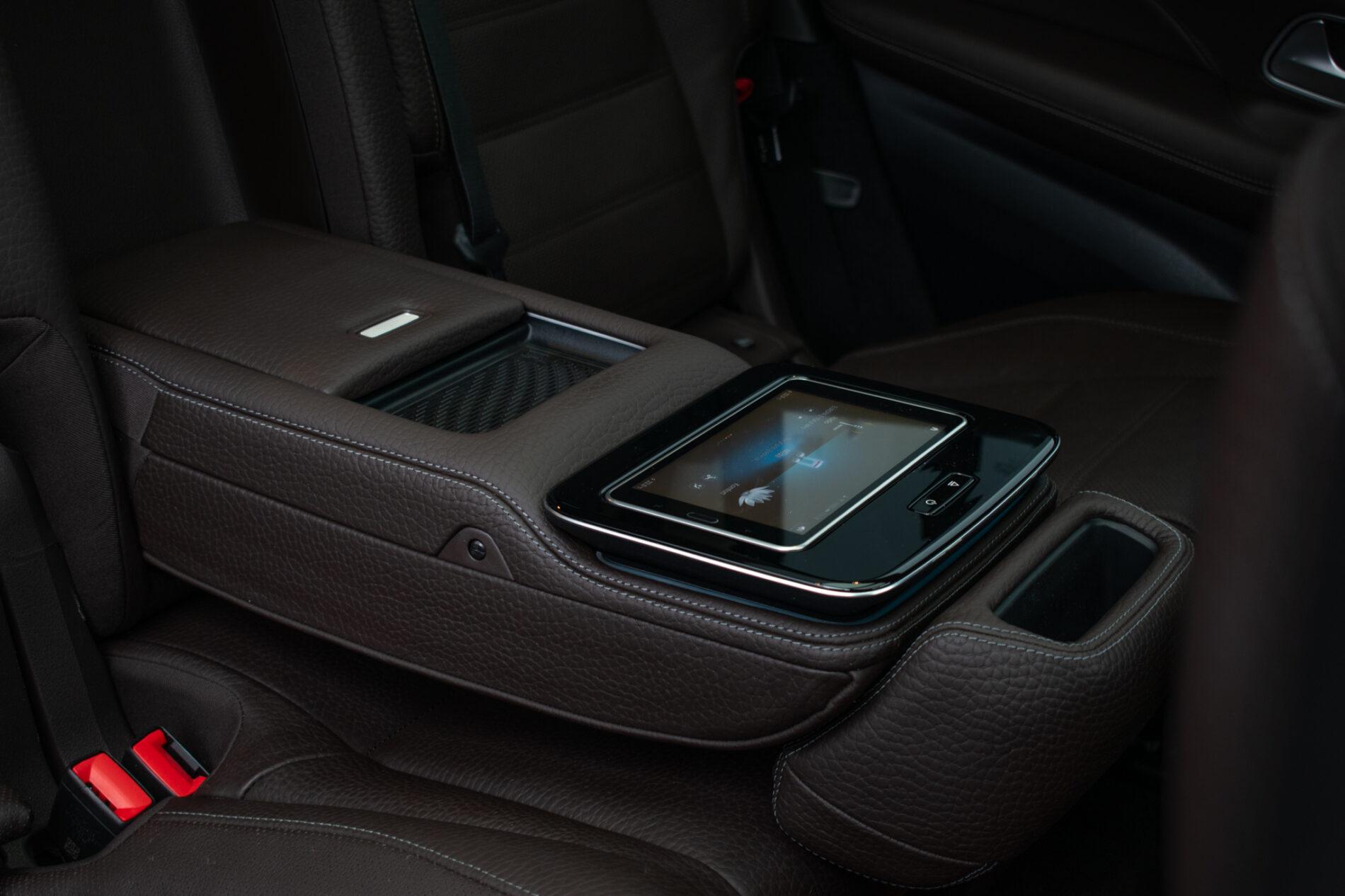 2022 Mercedes-Benz GLS 580, černá suv, 71 134 km