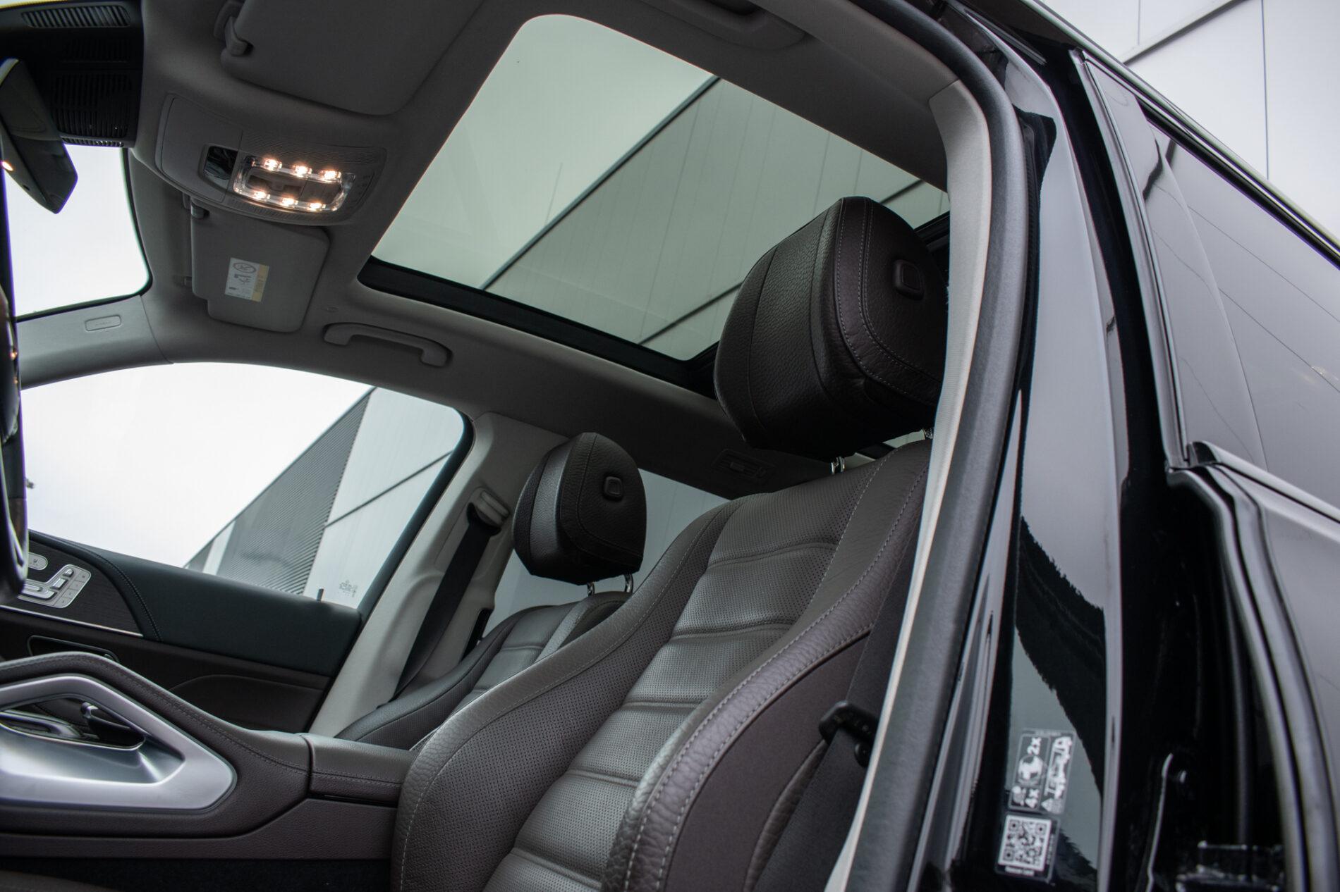 2022 Mercedes-Benz GLS 580, černá suv, 71 134 km