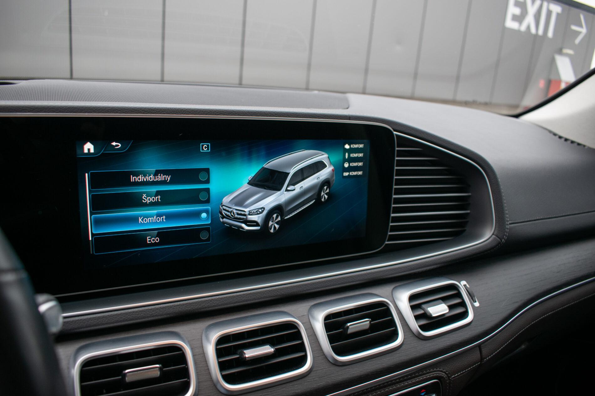 2022 Mercedes-Benz GLS 580, černá suv, 71 134 km