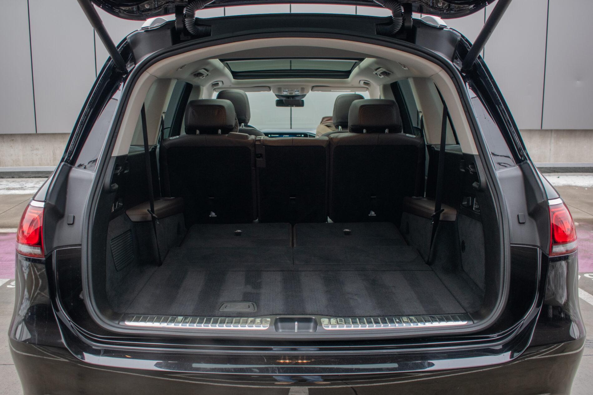 2022 Mercedes-Benz GLS 580, černá suv, 71 134 km