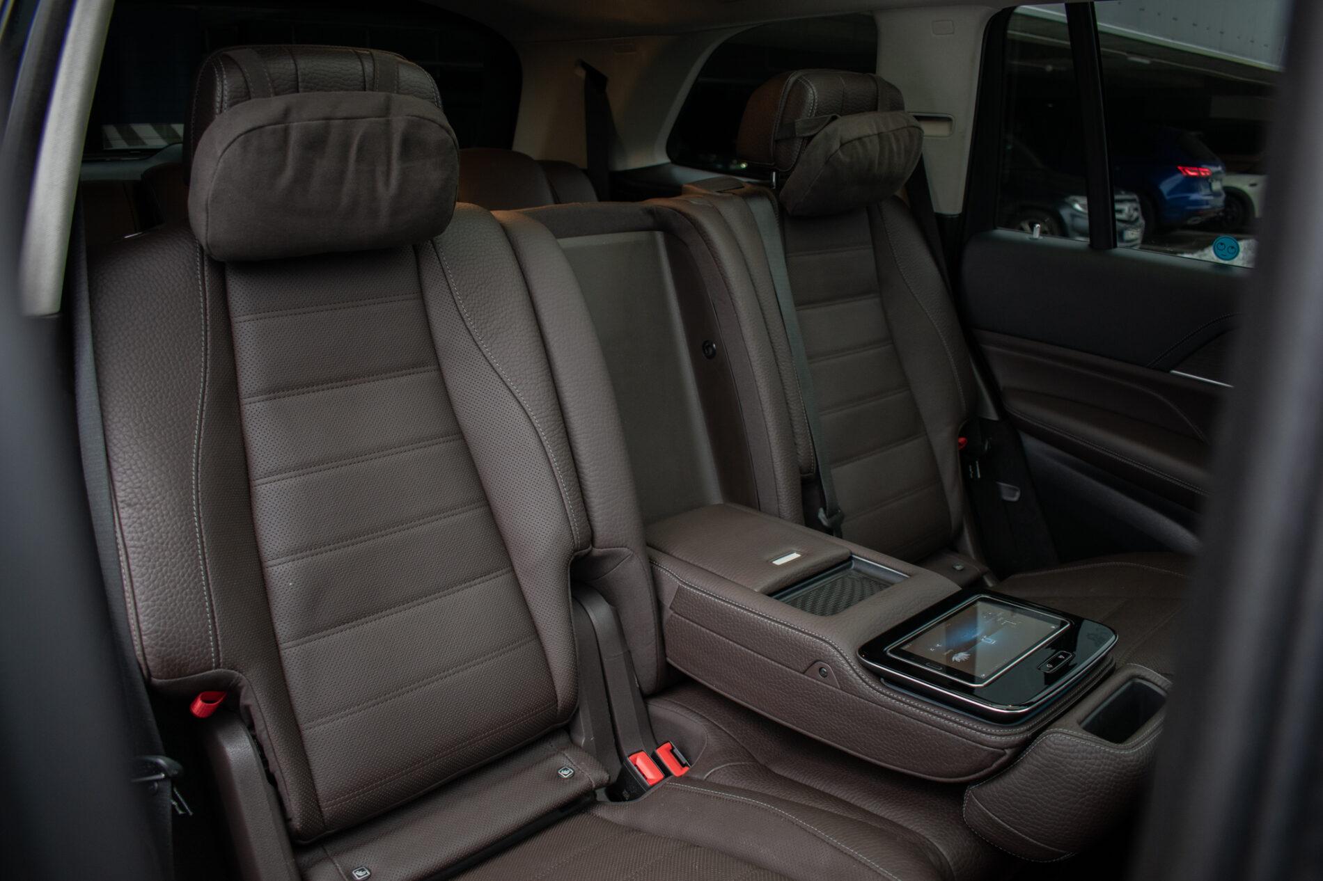 2022 Mercedes-Benz GLS 580, černá suv, 71 134 km