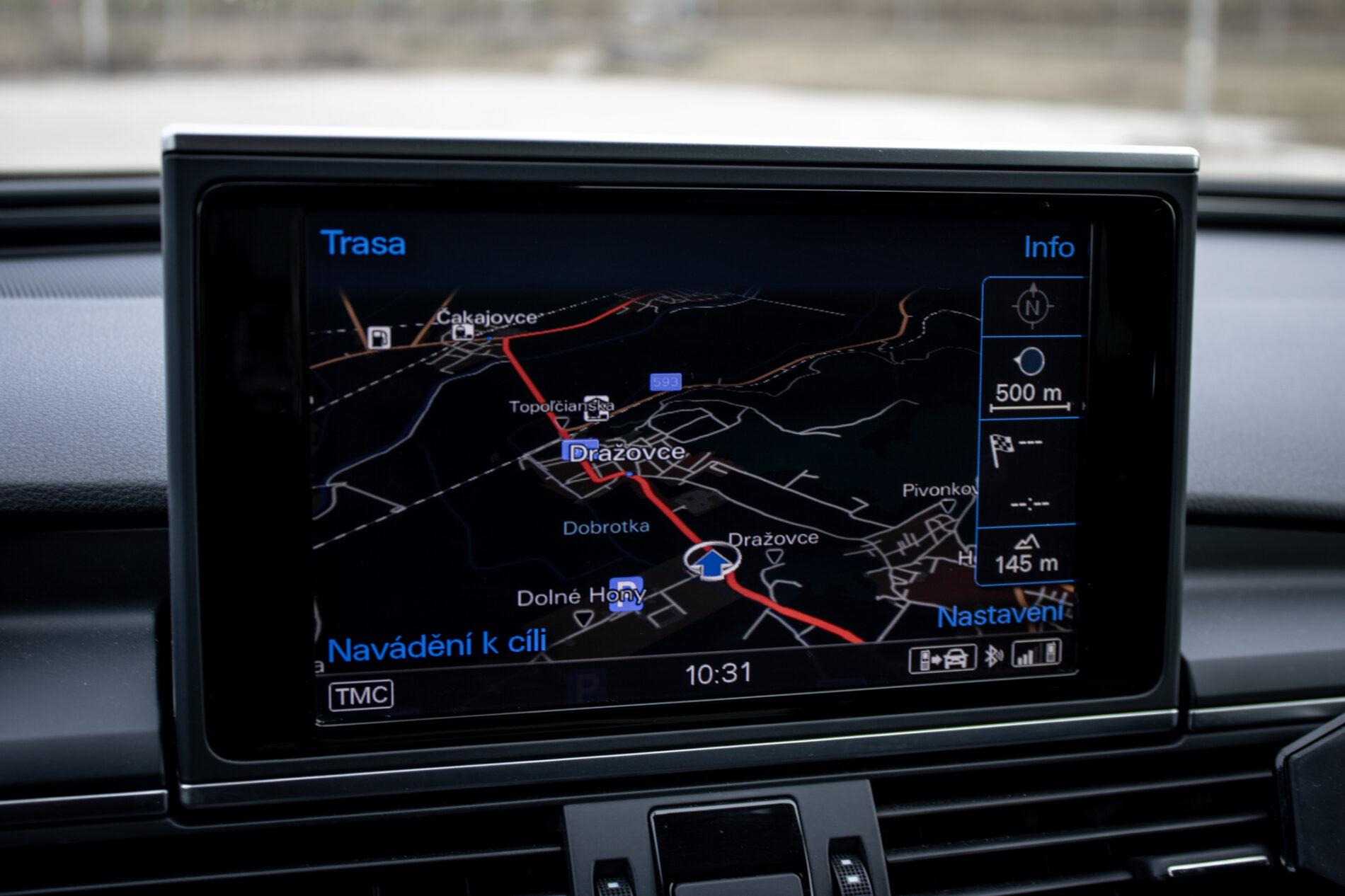 2013 AUDI A6, černá sedan, 273 960 km
