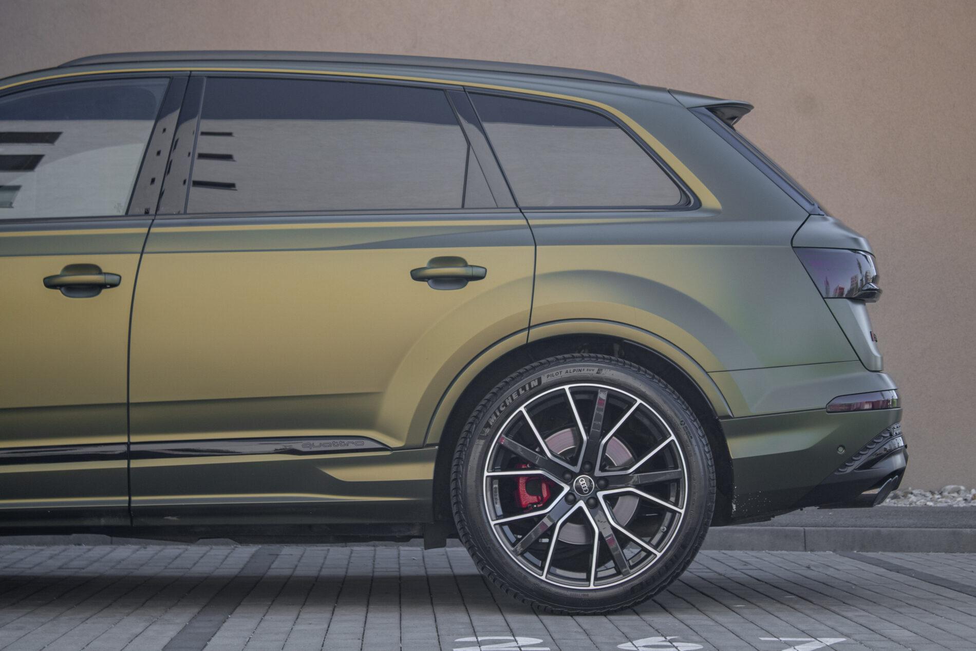 2025 AUDI SQ7, zelená suv, 36 219 km