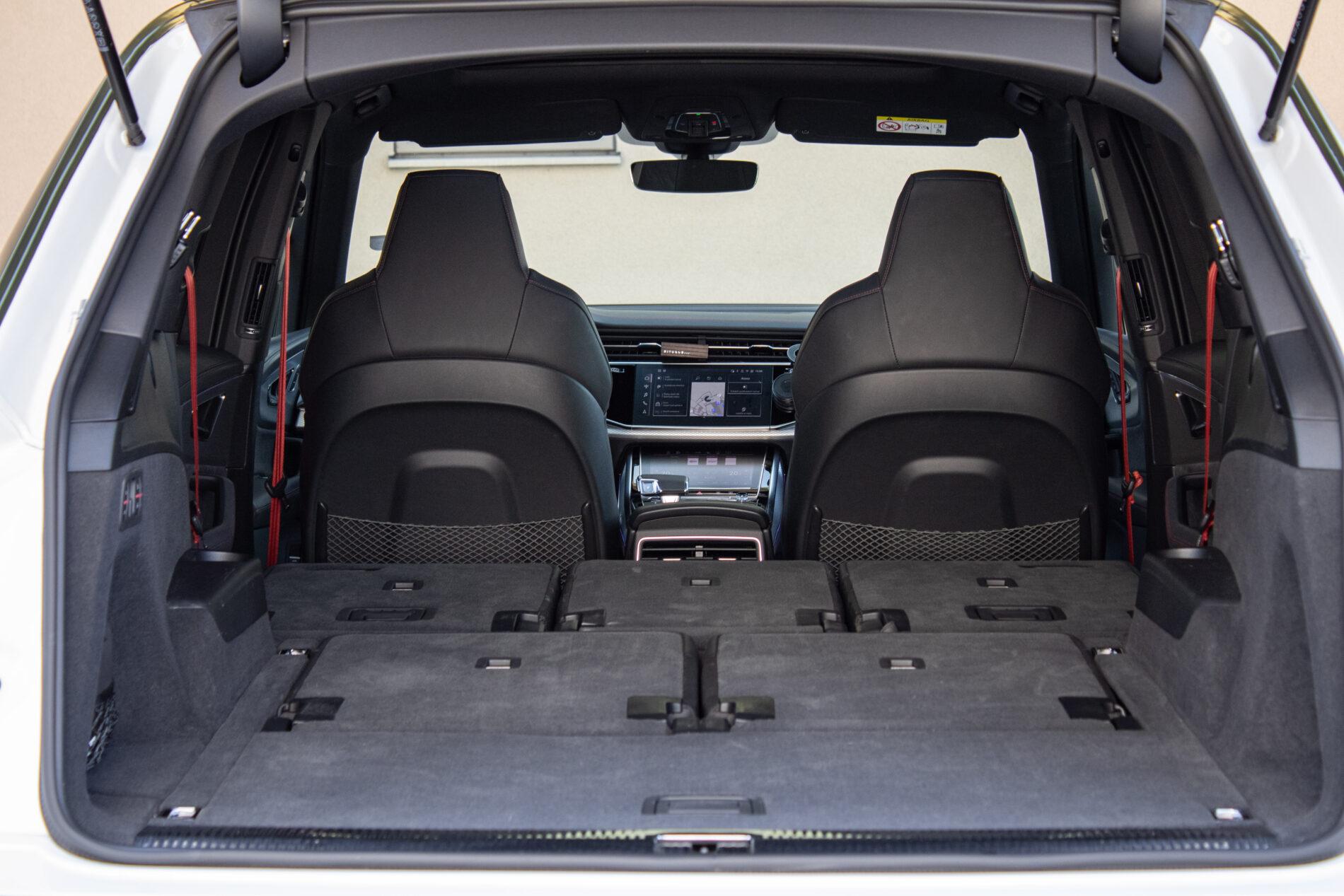 2025 AUDI SQ7, zelená suv, 36 219 km