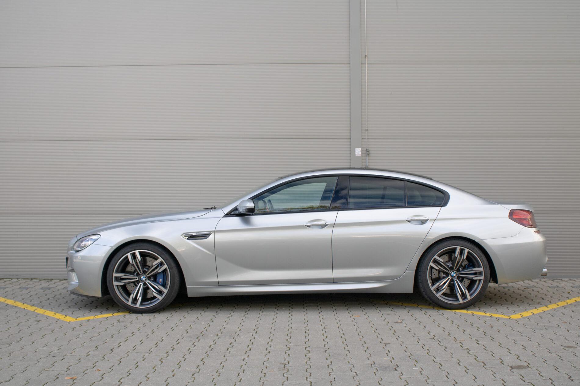 2017 BMW M6, šedá sedan, 30 396 km