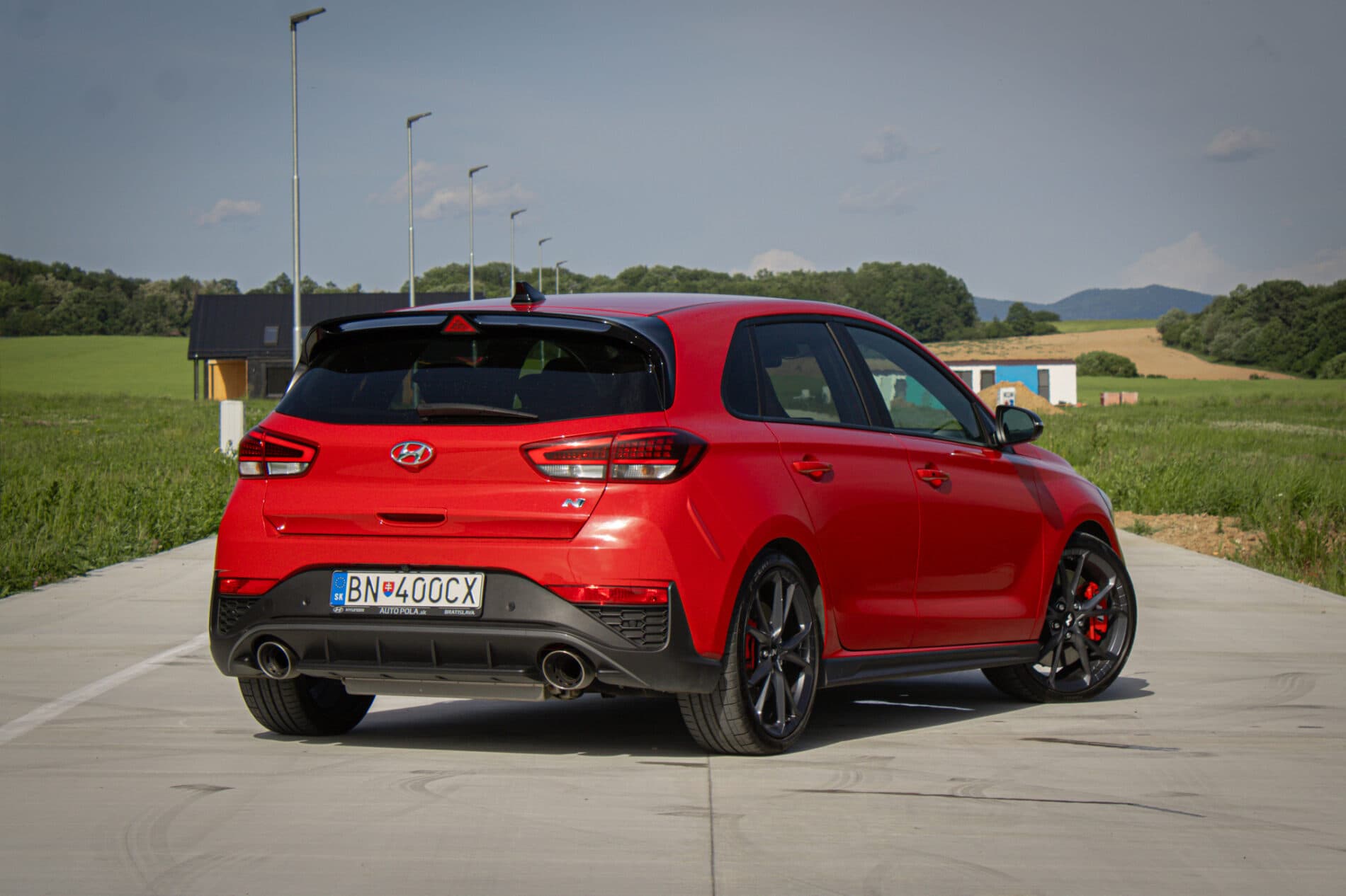 2021 Hyundai i30 N, červená hatchback, 46 172 km