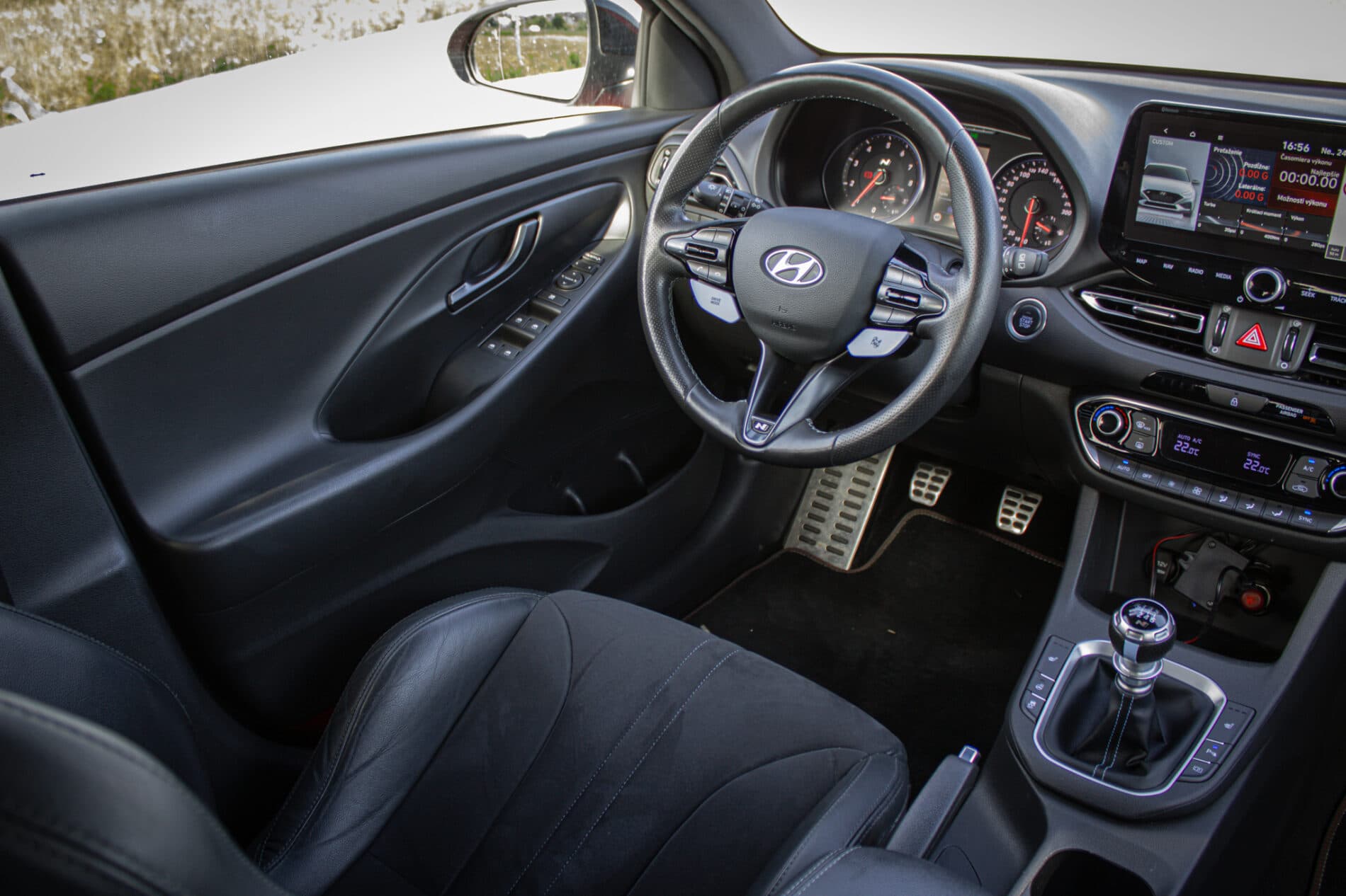 2021 Hyundai i30 N, červená hatchback, 46 172 km