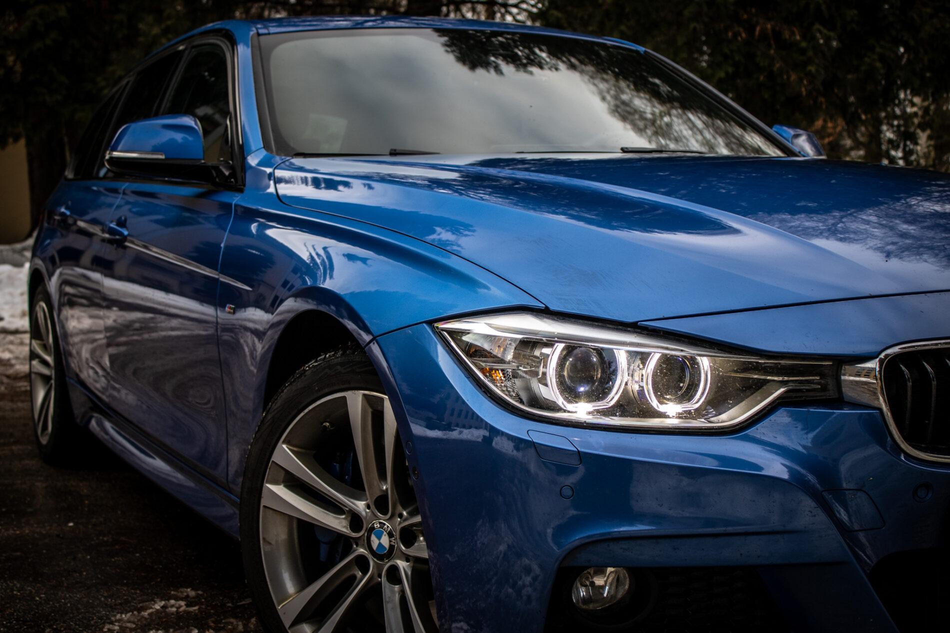 2015 BMW 328i, modrá kombi, 169 629 km