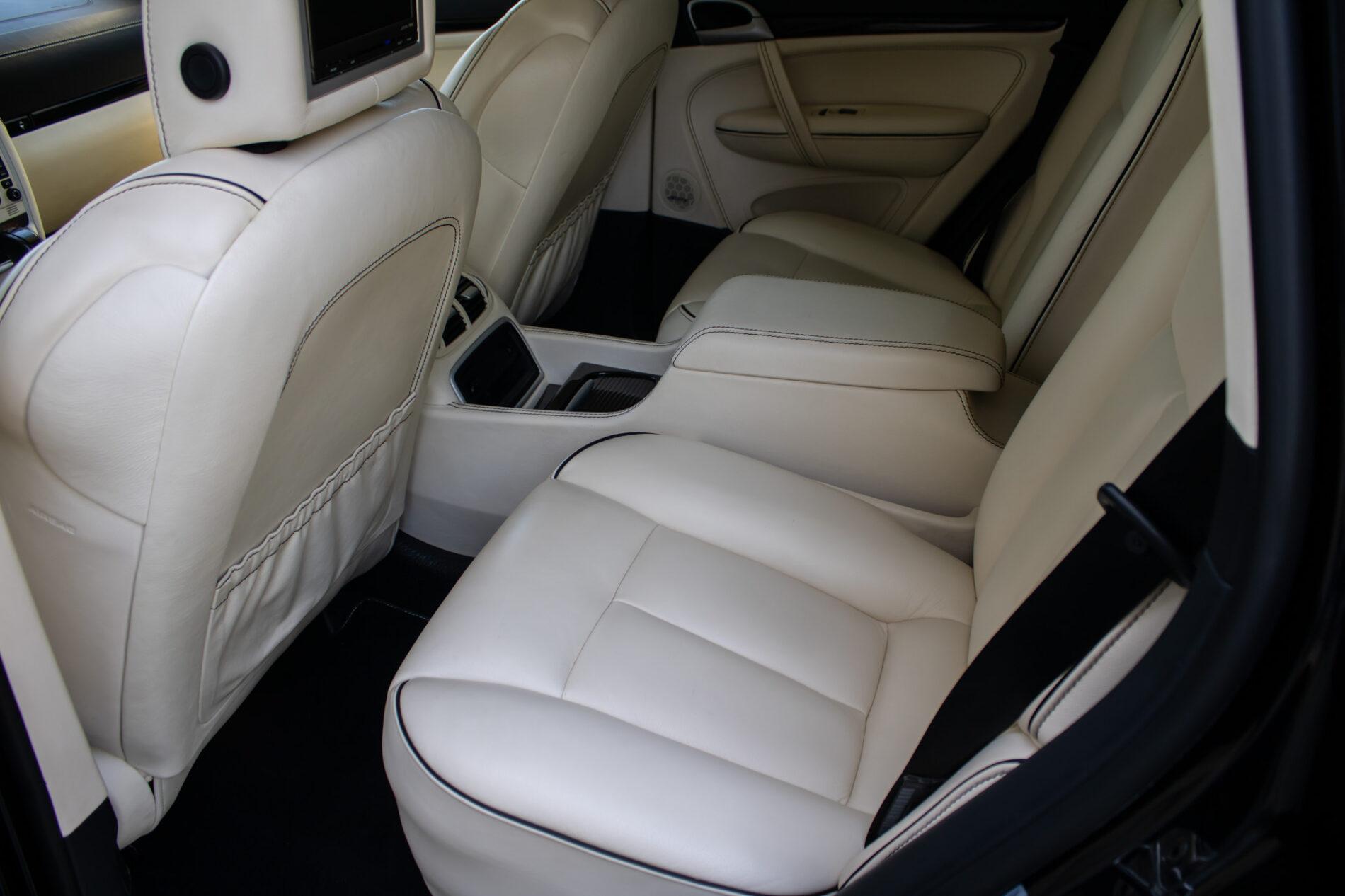 2008 Porsche Cayenne Turbo, černá suv, 67 427 km