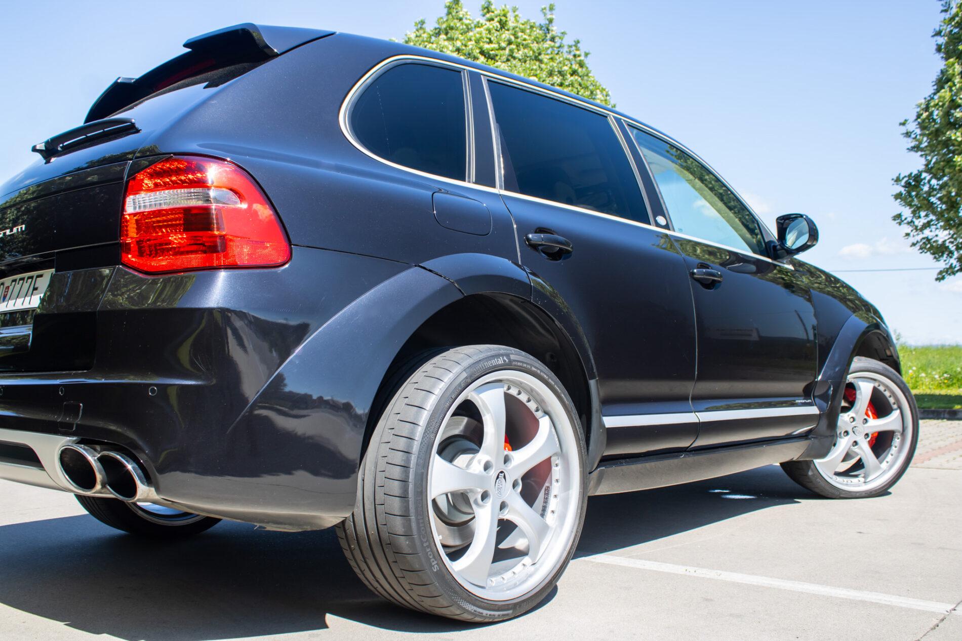 2008 Porsche Cayenne Turbo, černá suv, 67 427 km