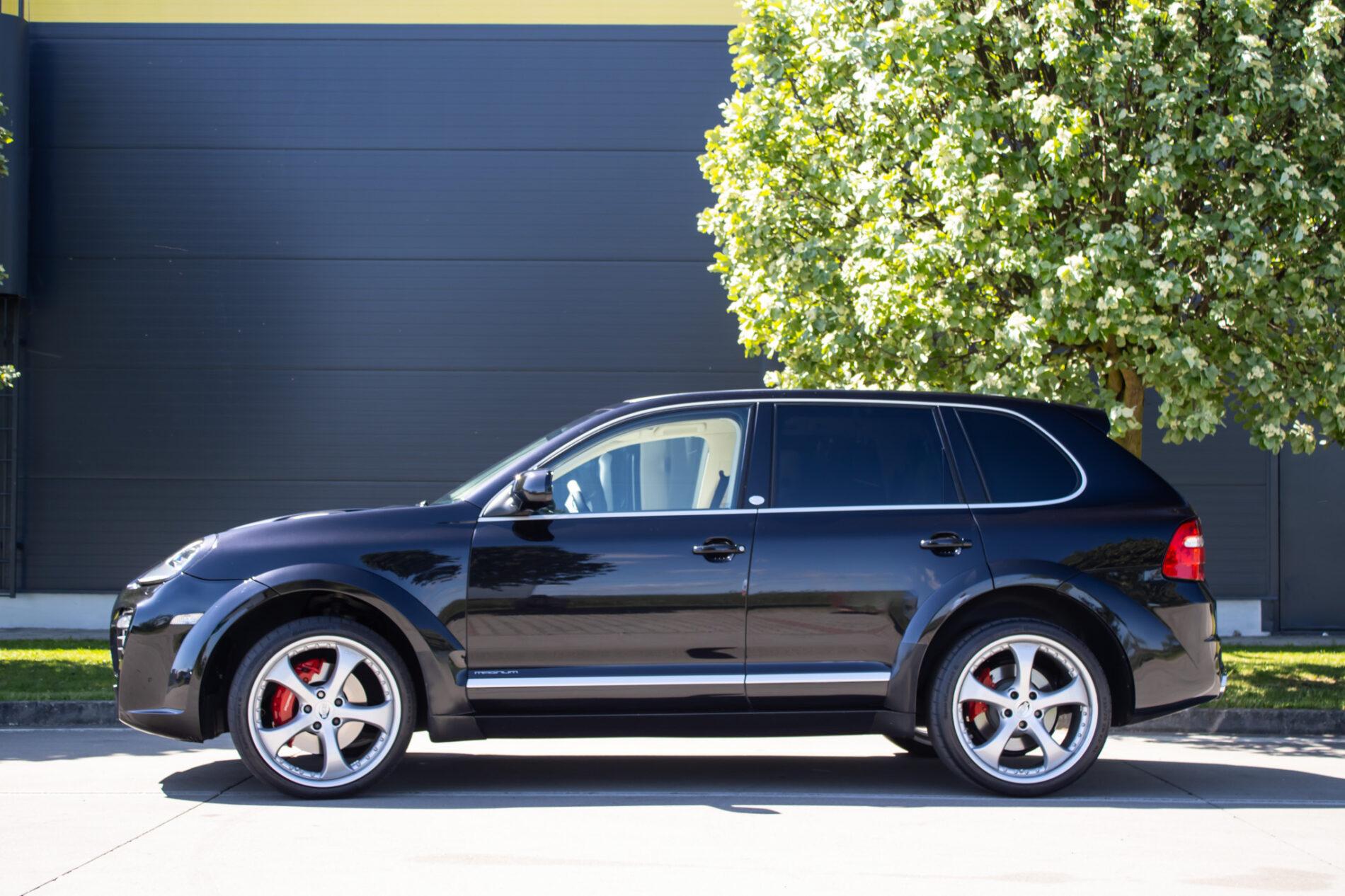 2008 Porsche Cayenne Turbo, černá suv, 67 427 km