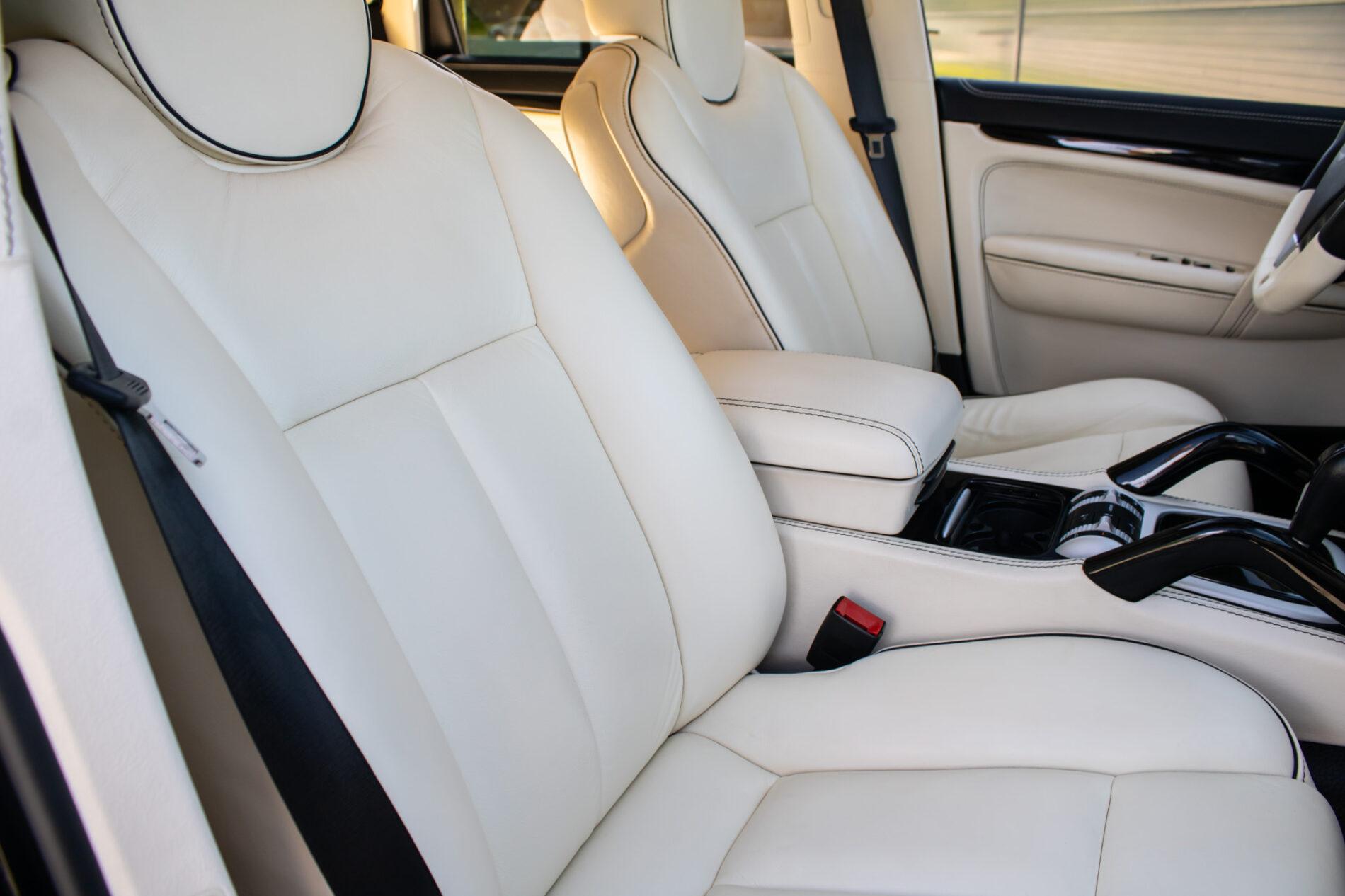 2008 Porsche Cayenne Turbo, černá suv, 67 427 km