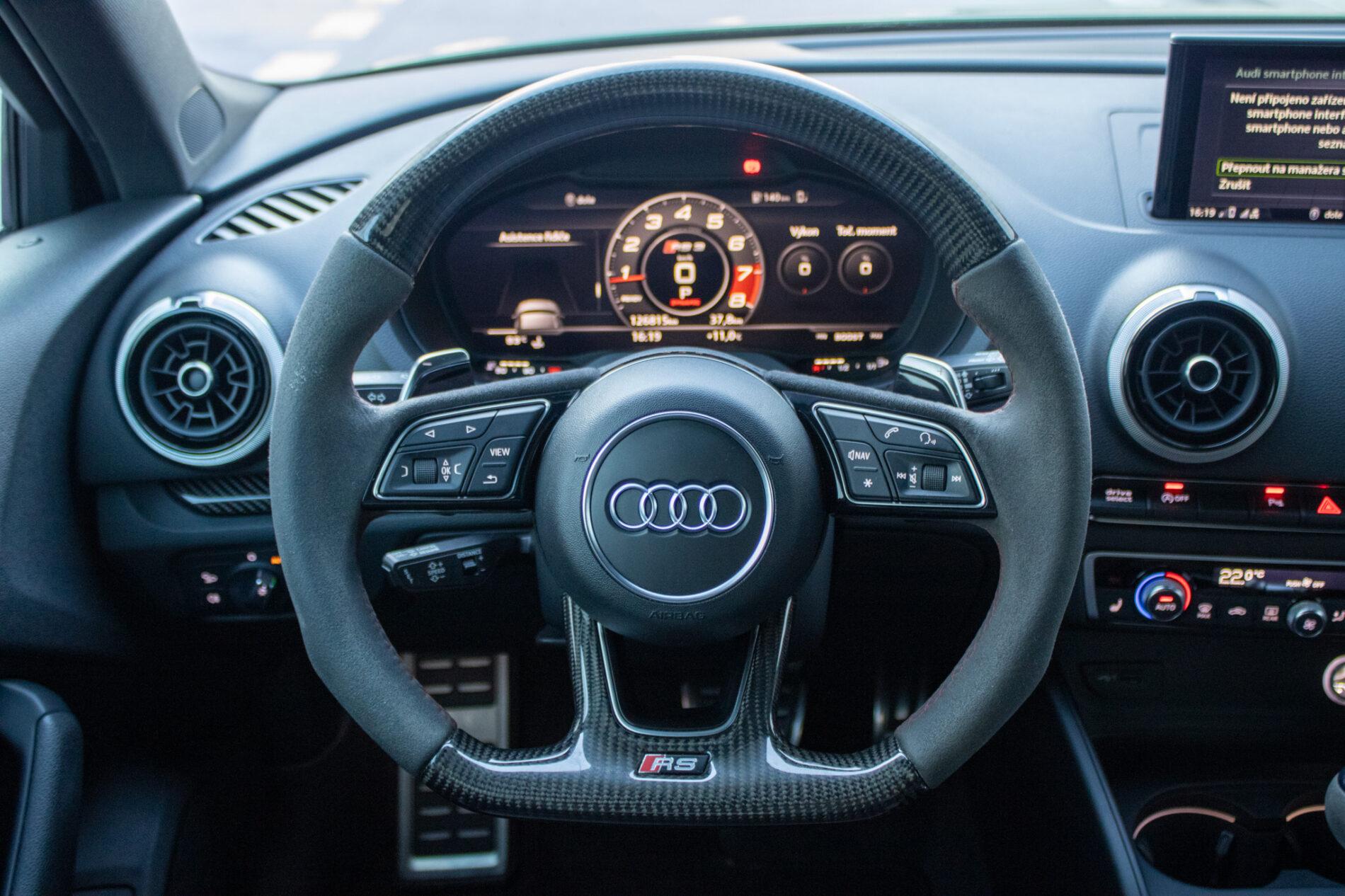 2018 AUDI RS3, zelená hatchback, 126 815 km