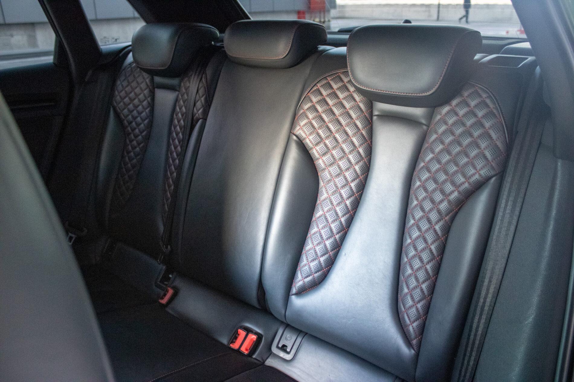 2018 AUDI RS3, zelená hatchback, 126 815 km