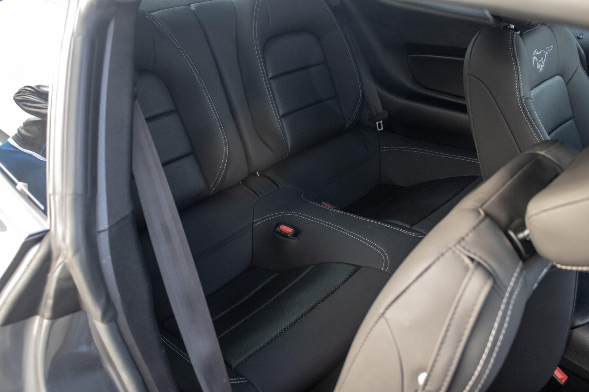 2022 Ford Mustang Mach 1, šedá kupé, 83 631 km