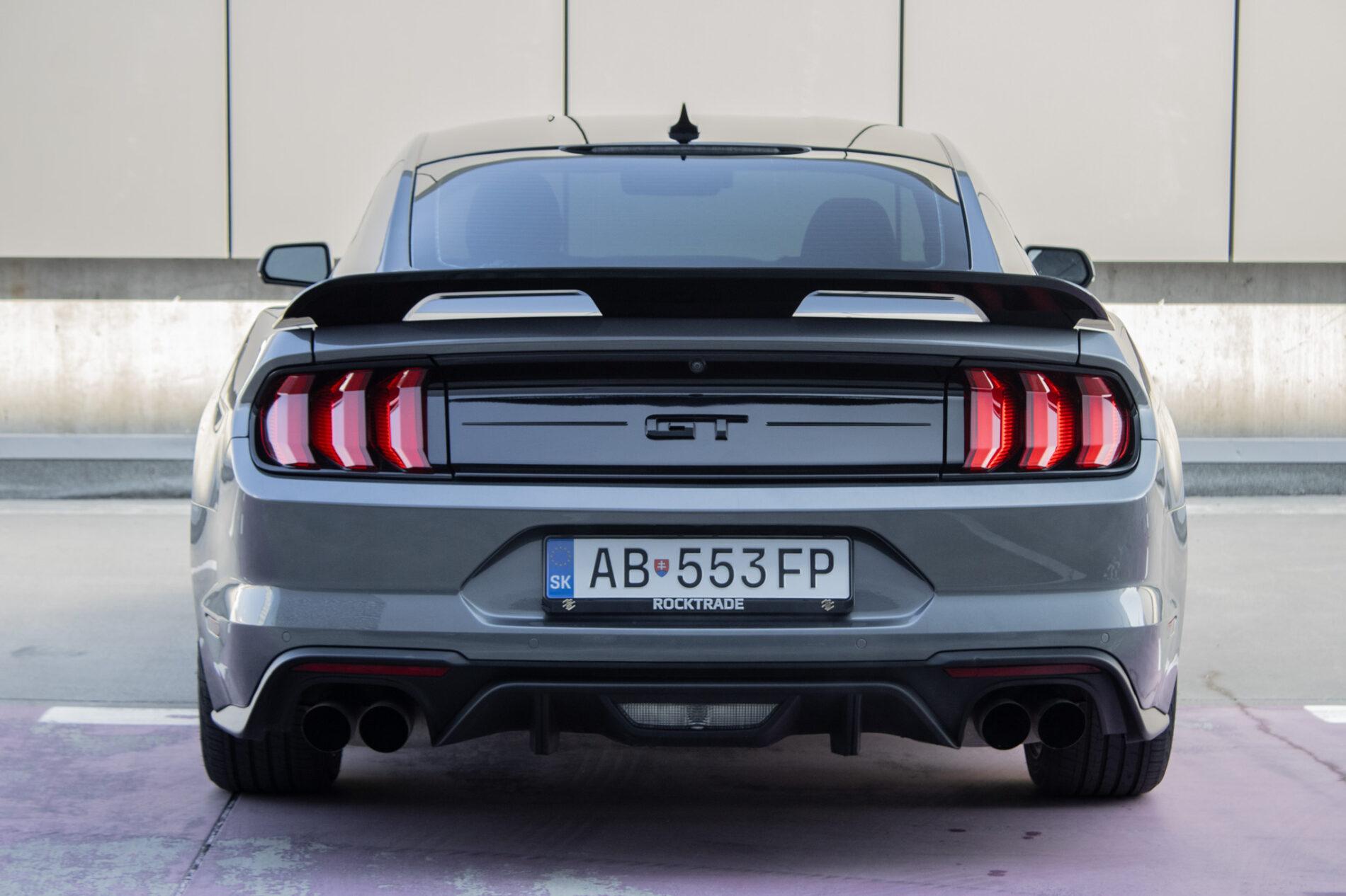 2022 Ford Mustang Mach 1, šedá kupé, 83 631 km
