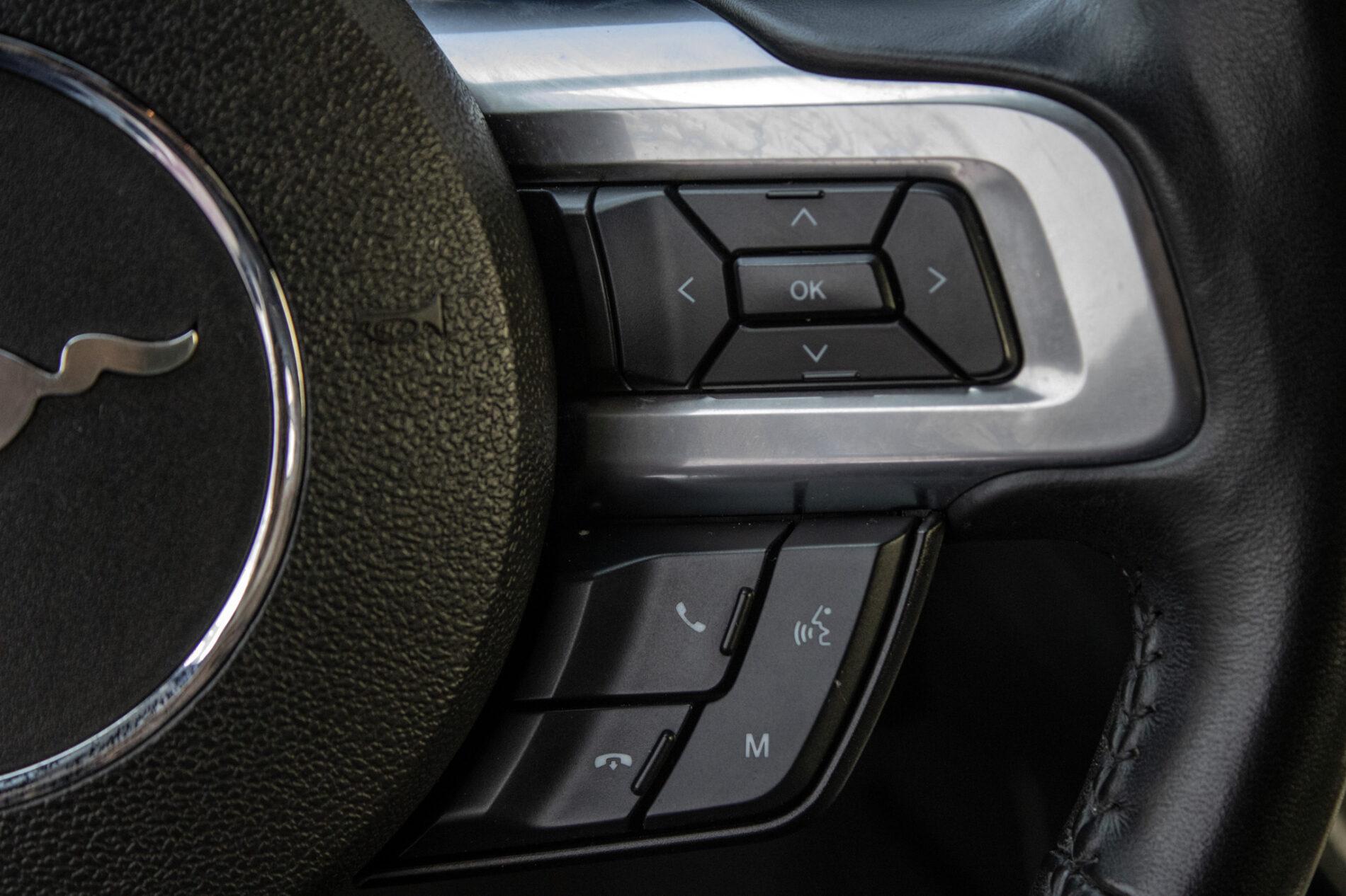 2022 Ford Mustang Mach 1, šedá kupé, 83 631 km