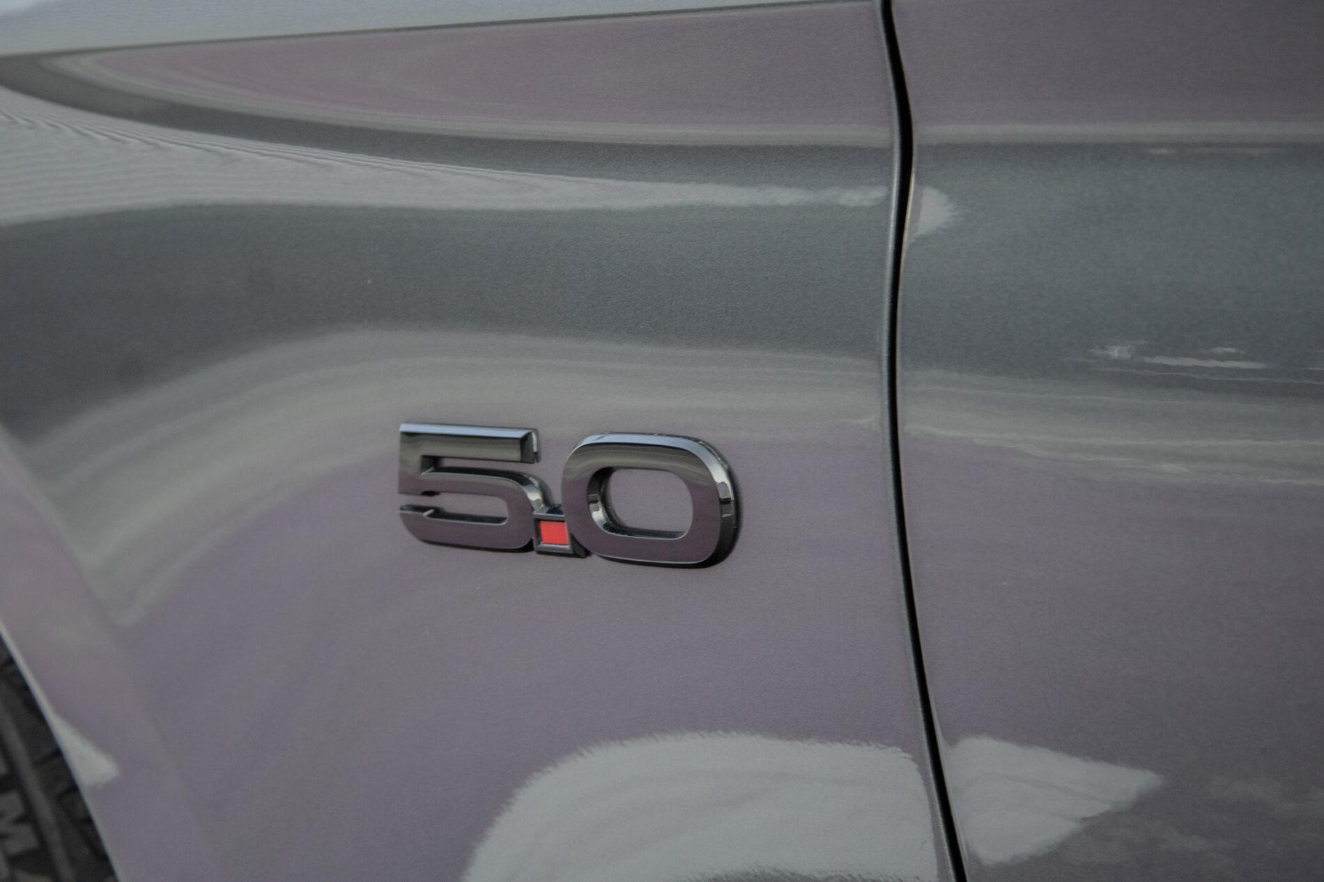 2022 Ford Mustang Mach 1, šedá kupé, 83 631 km