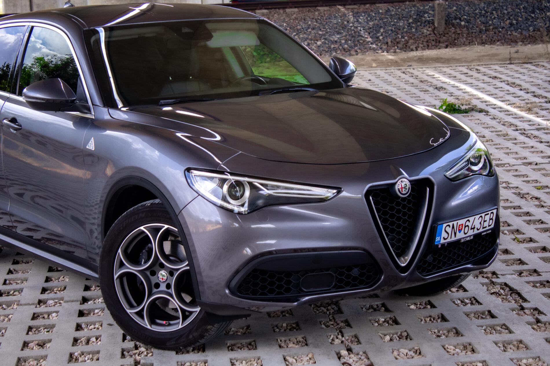 2019 Alfa Romeo Stelvio, šedá suv, 56 139 km