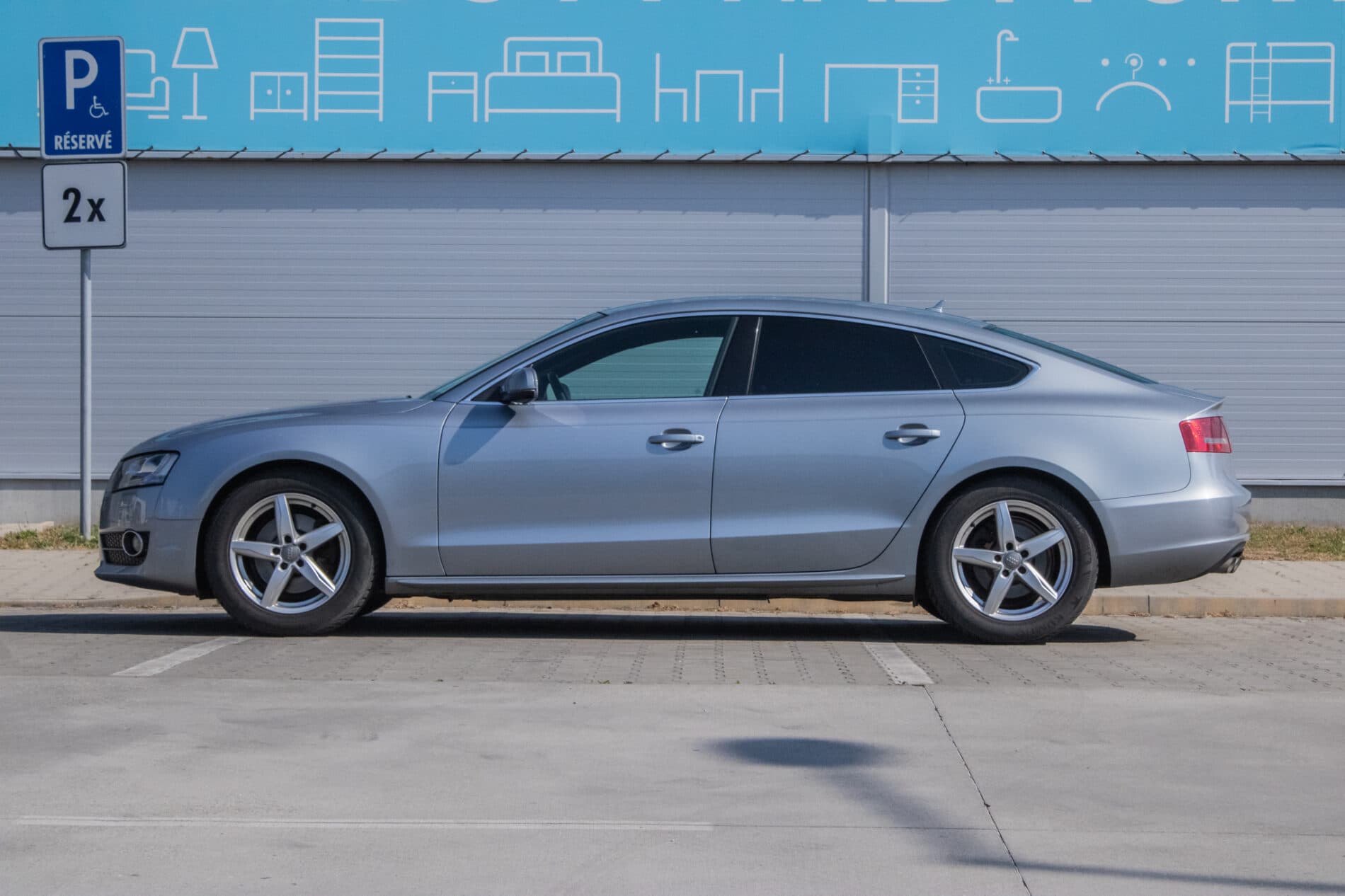 2011 AUDI A5, šedá kupé, 244 879 km