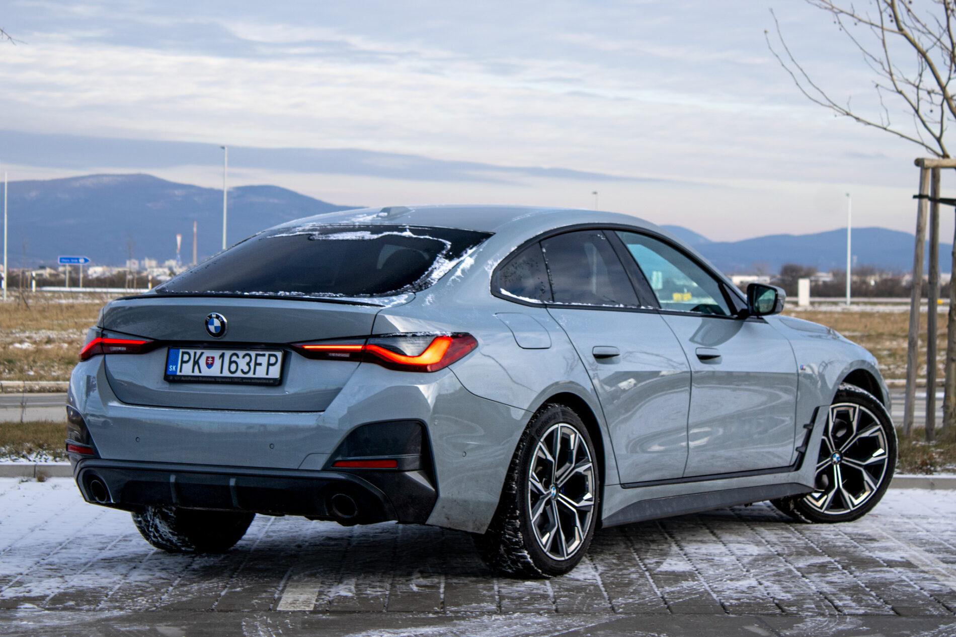 2022 BMW 430i, šedá kupé, 82 471 km