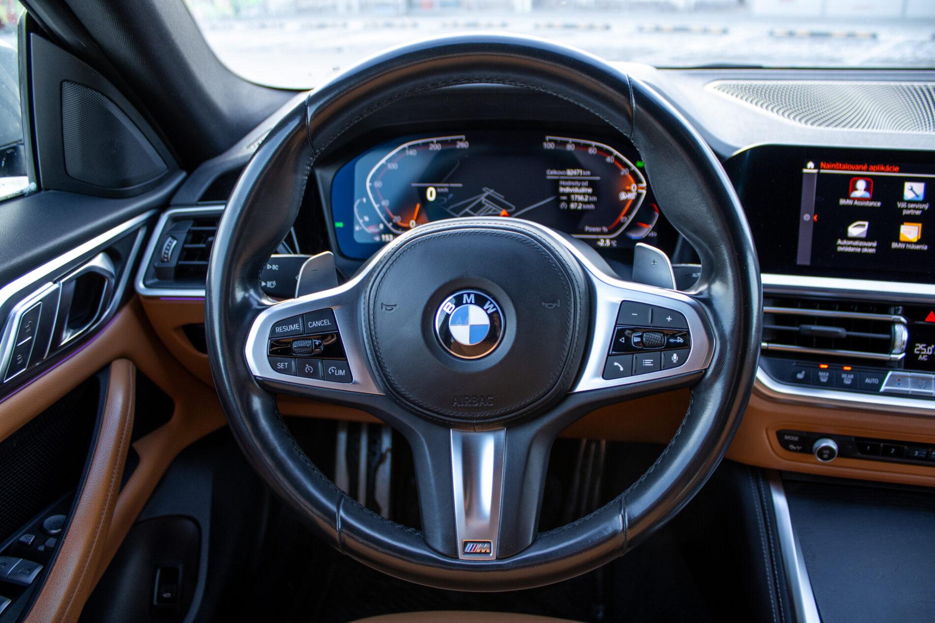 2022 BMW 430i, šedá kupé, 82 471 km