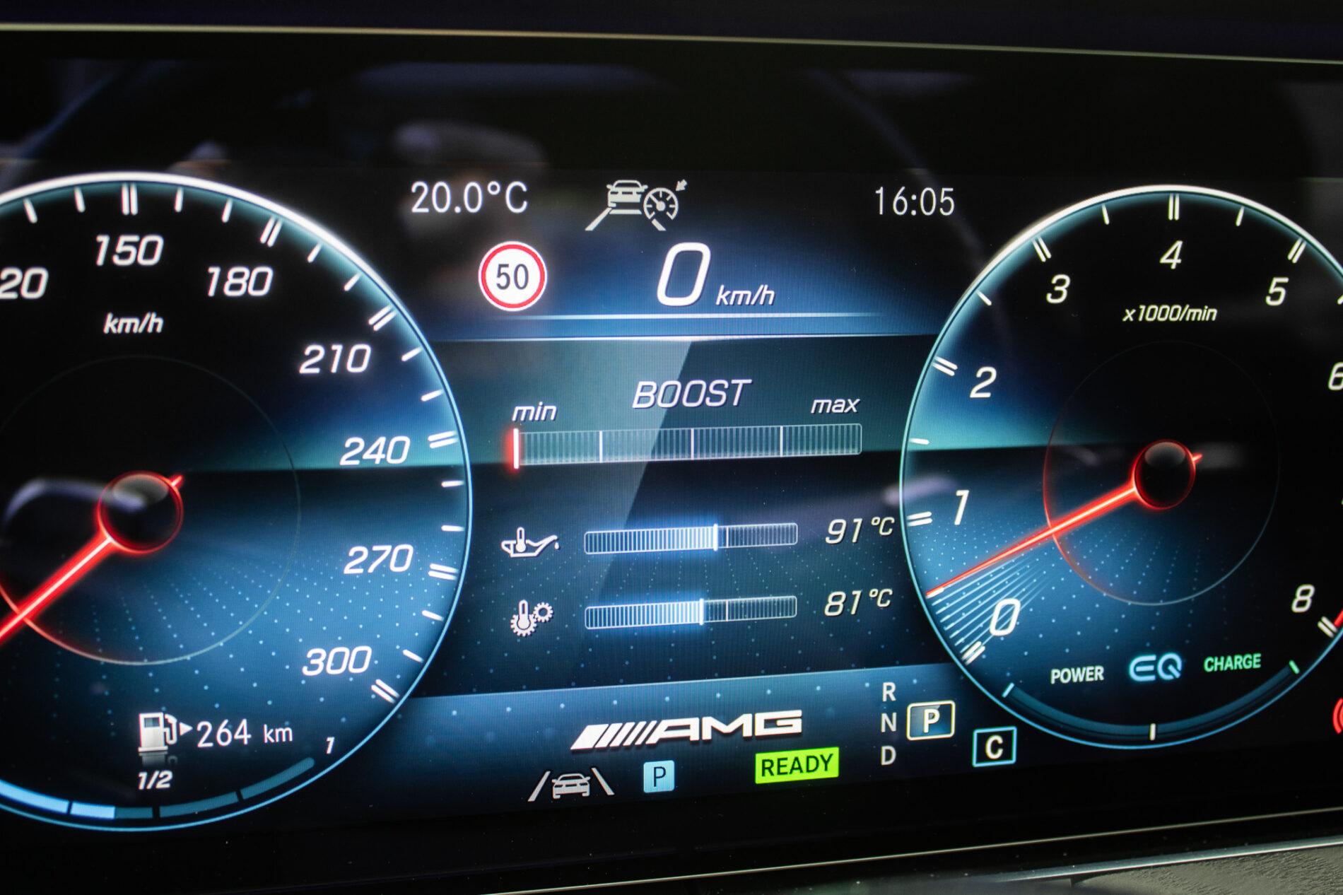 2020 Mercedes-Benz E 53 AMG, černá sedan, 85 274 km