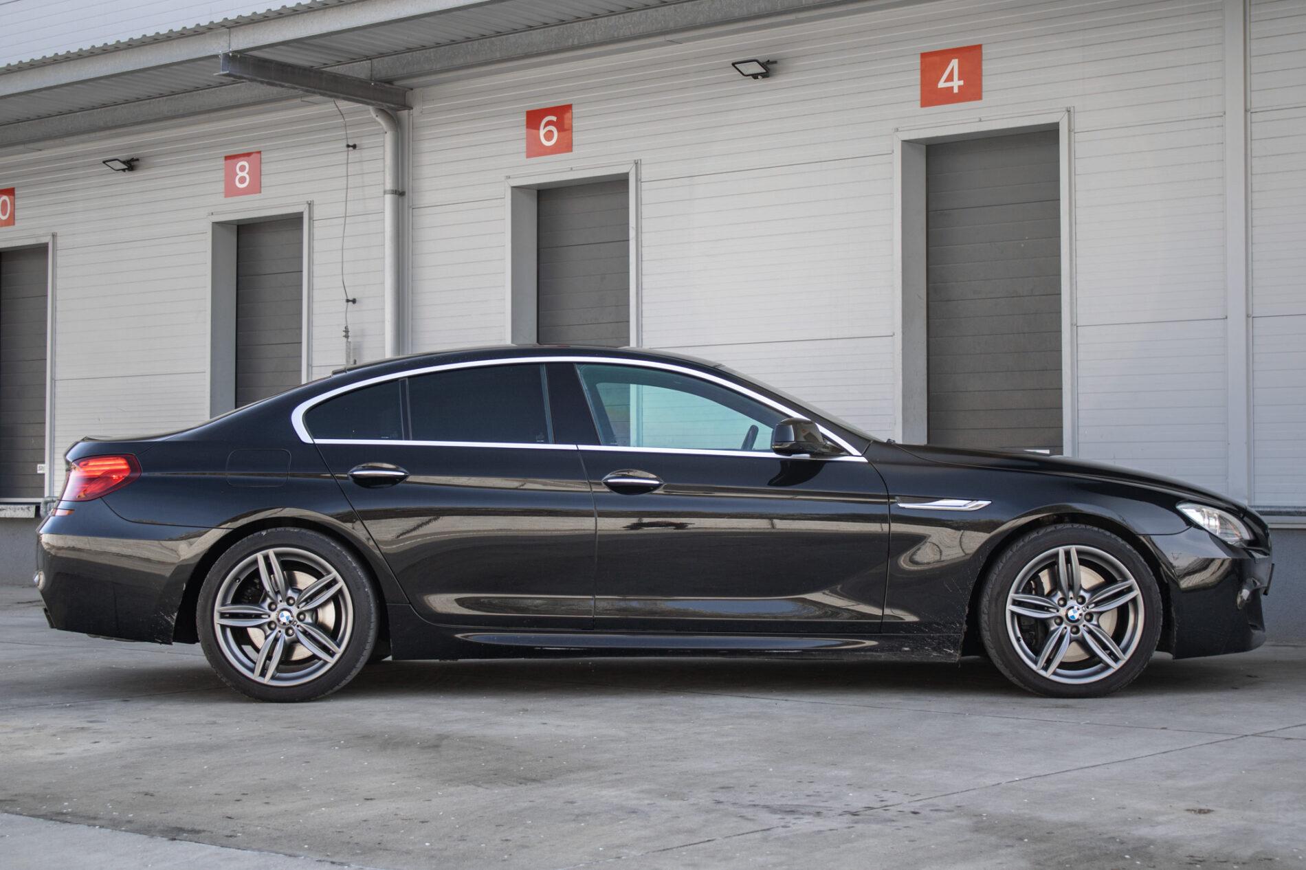 2012 BMW 650i, černá kupé, 213 000 km