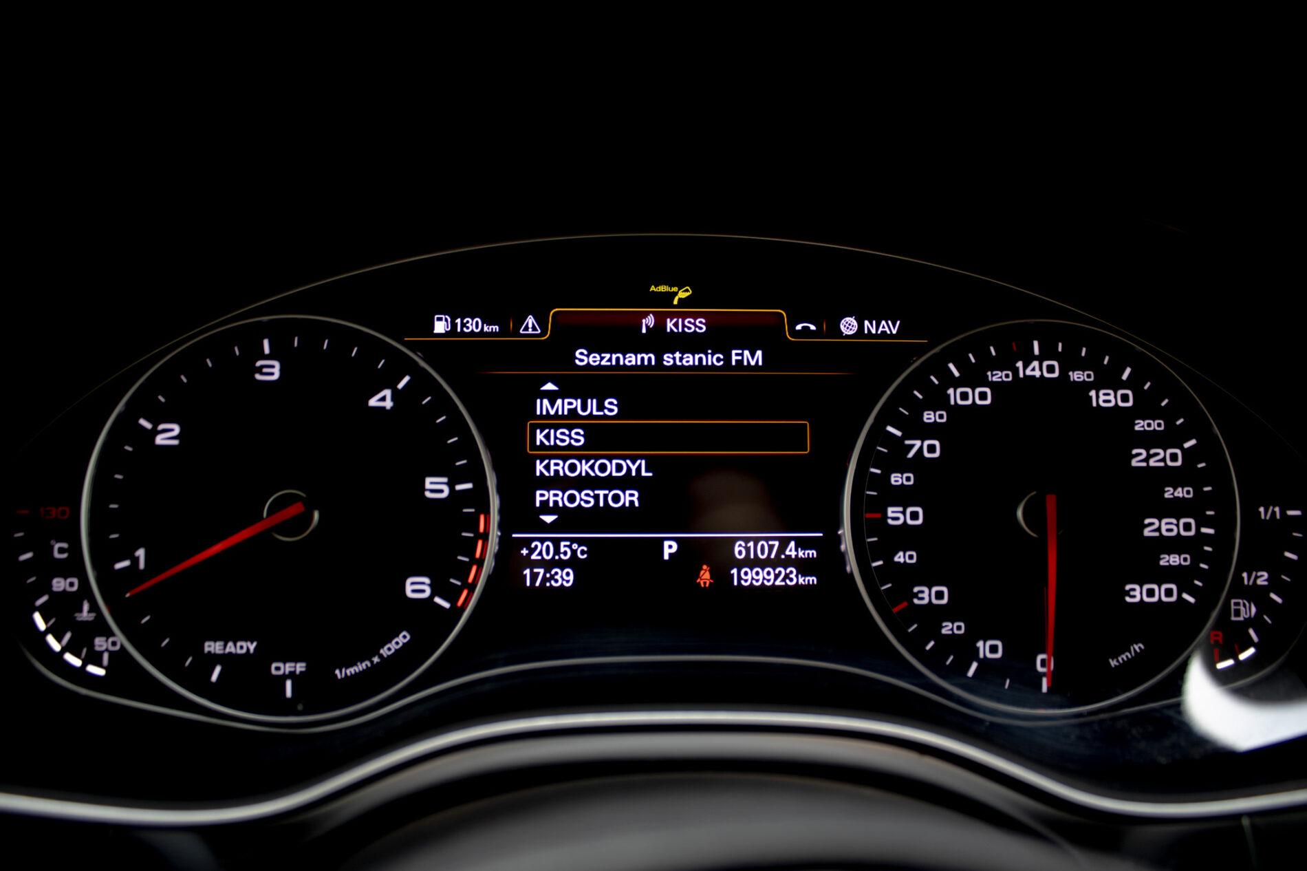 2017 AUDI A6, černá sedan, 199 500 km