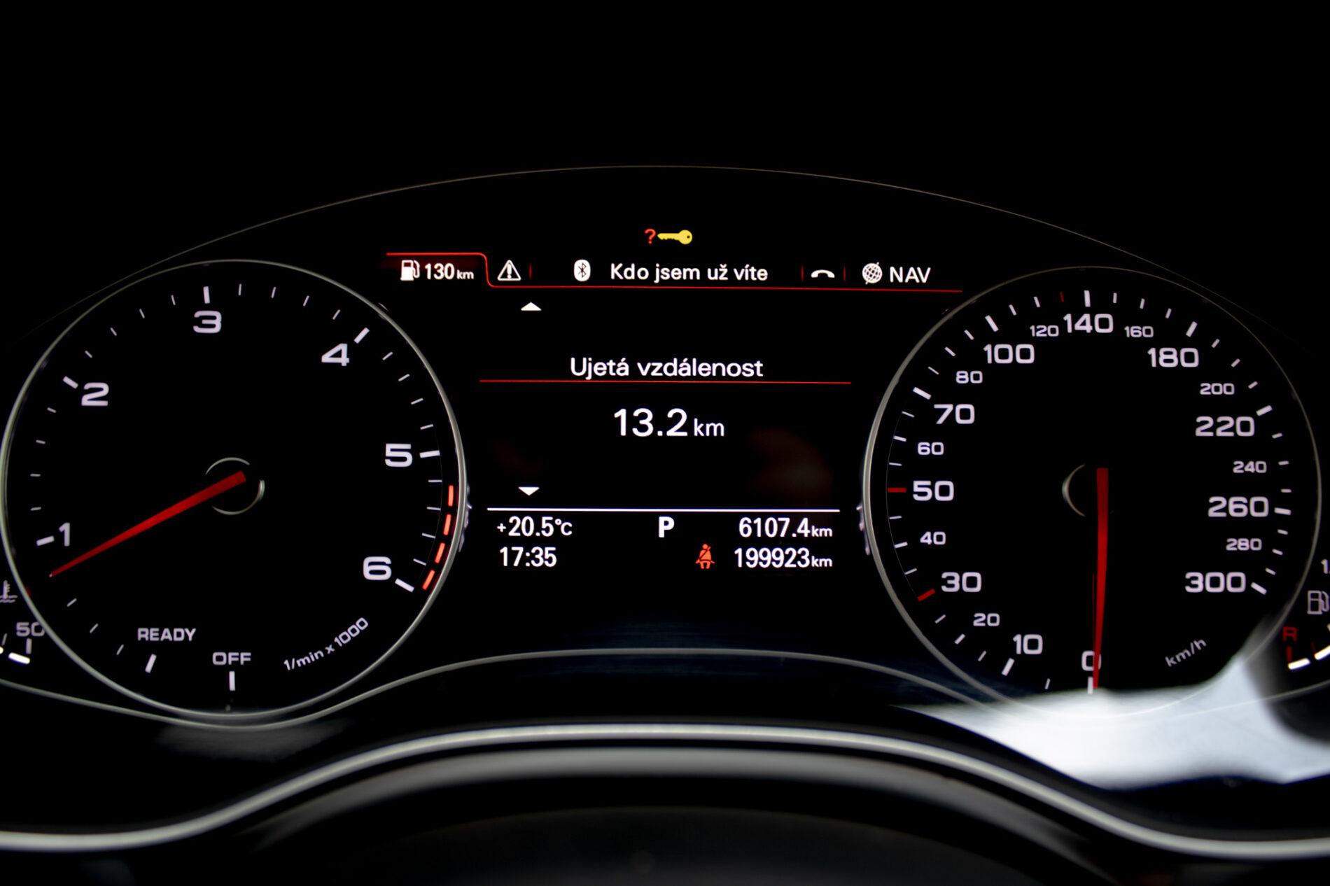 2017 AUDI A6, černá sedan, 199 500 km