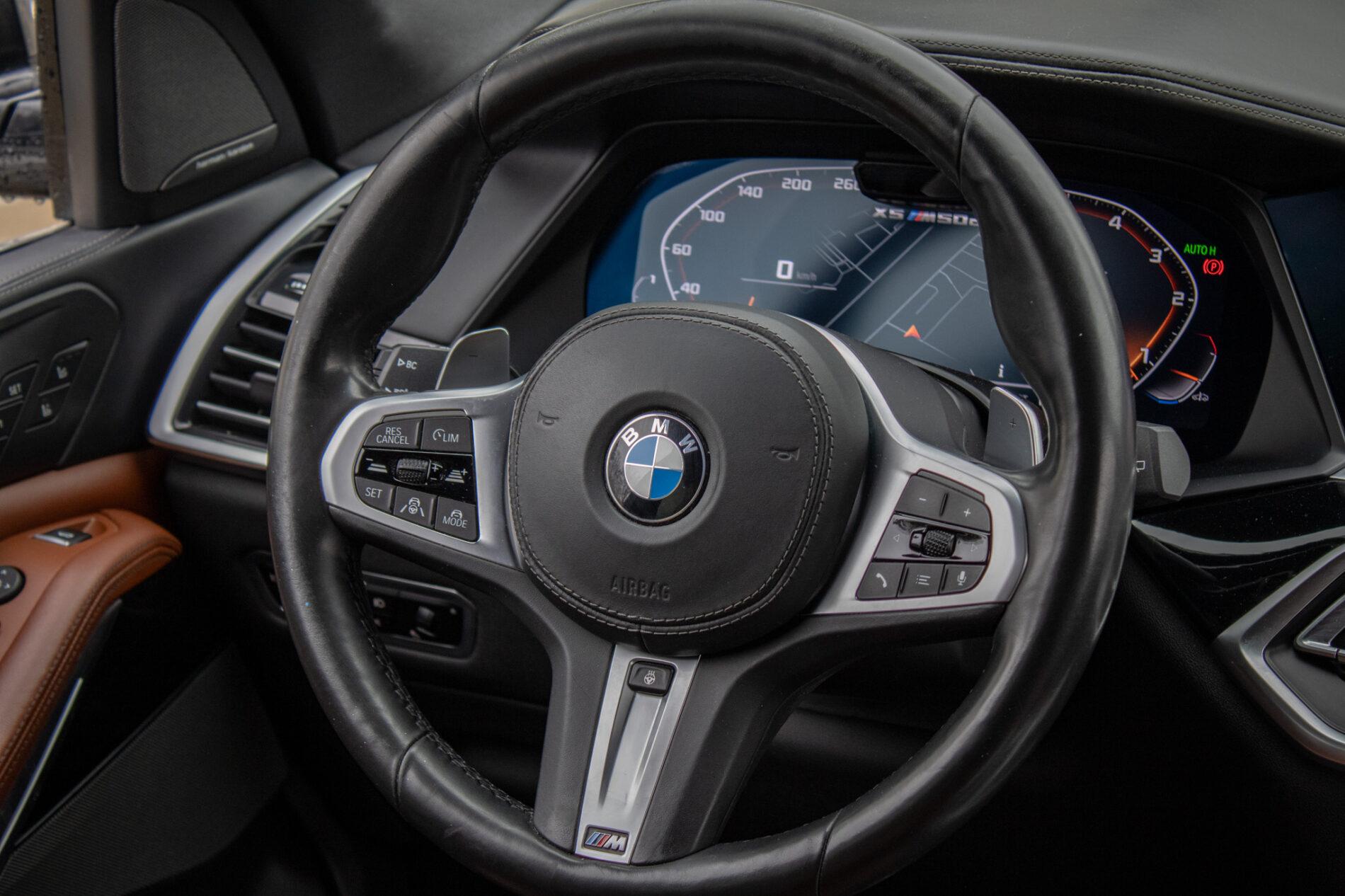 2019 BMW X5 M50d, černá suv, 183 178 km
