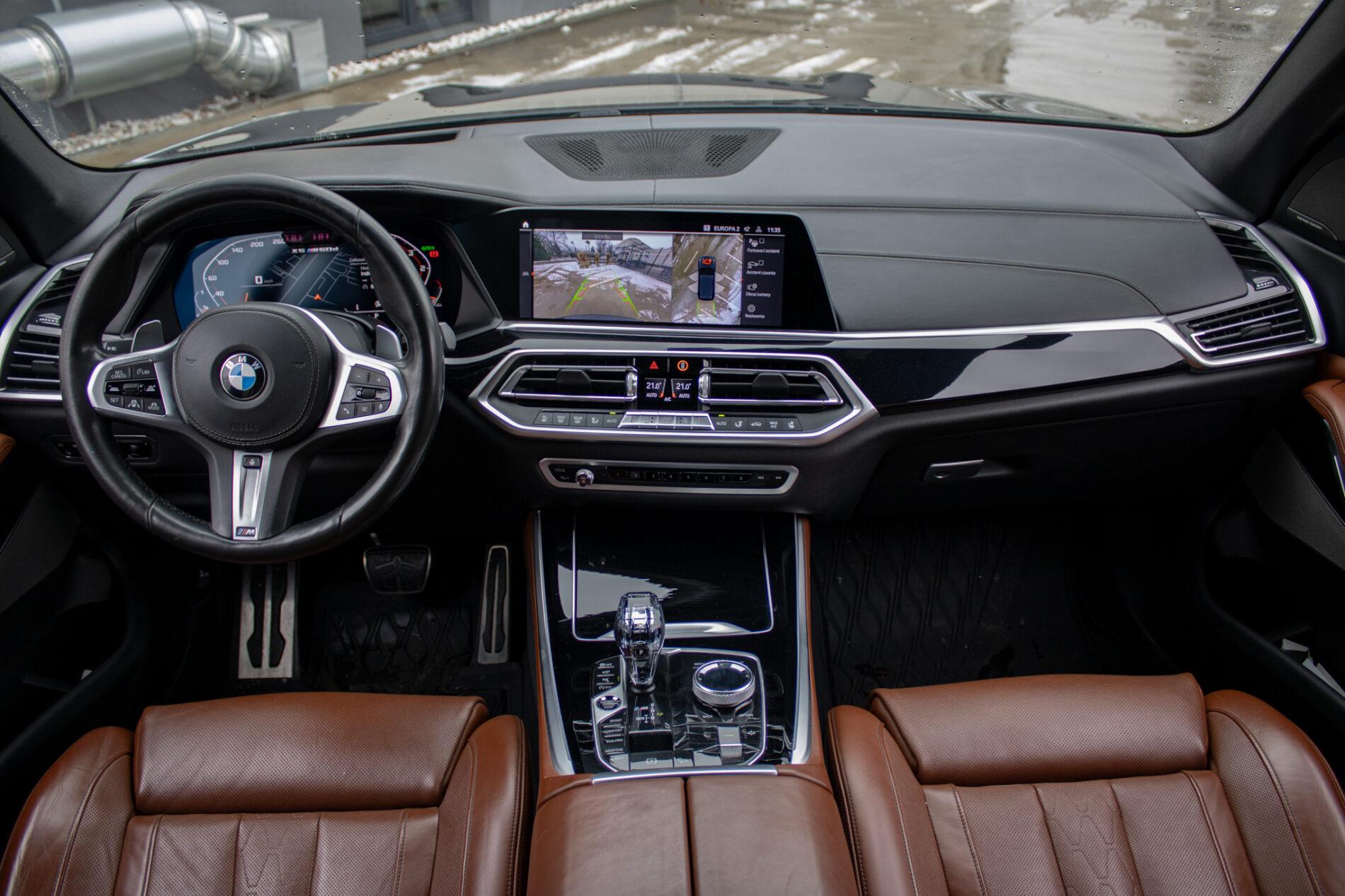 2019 BMW X5 M50d, černá suv, 183 178 km