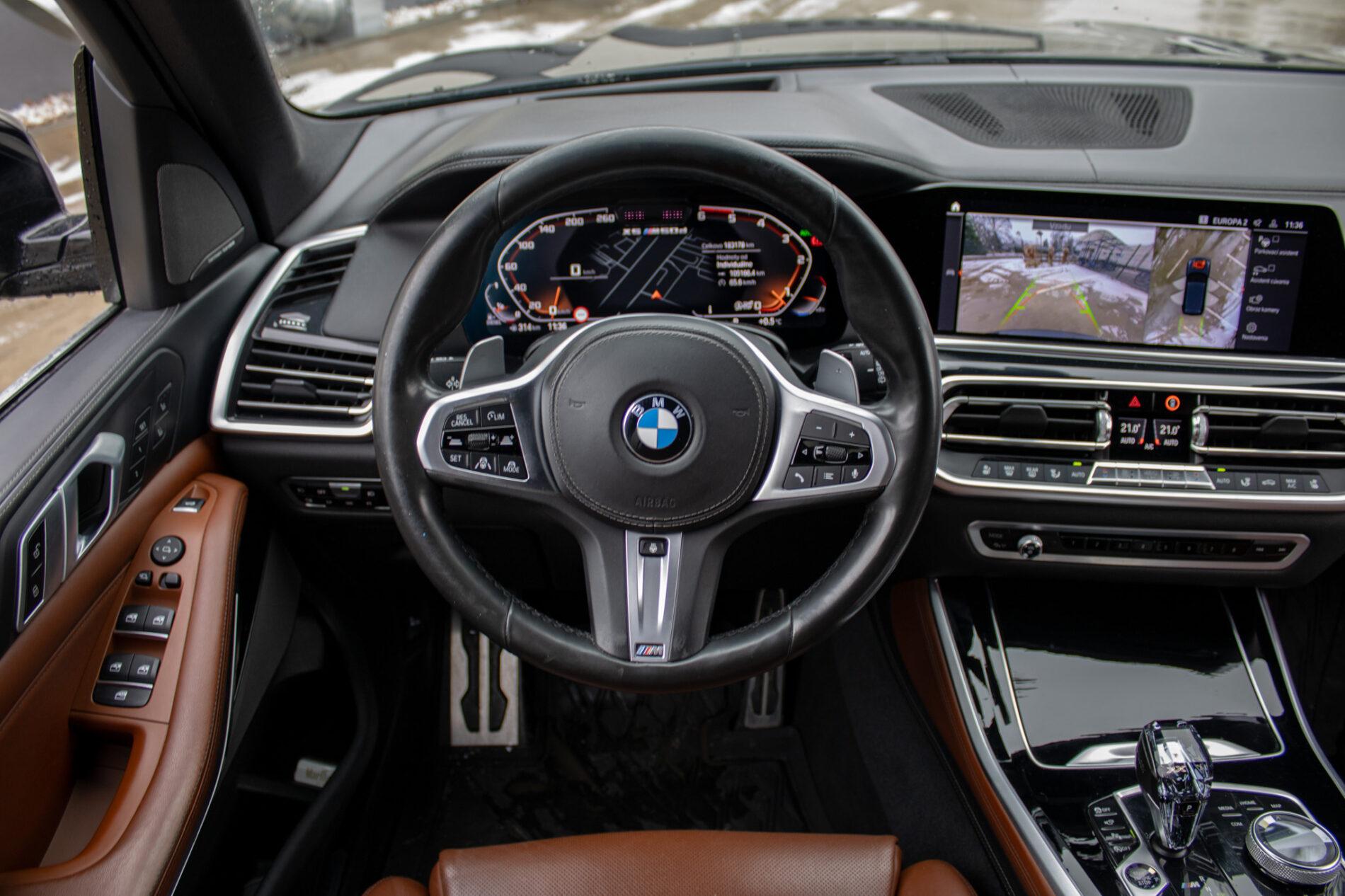 2019 BMW X5 M50d, černá suv, 183 178 km