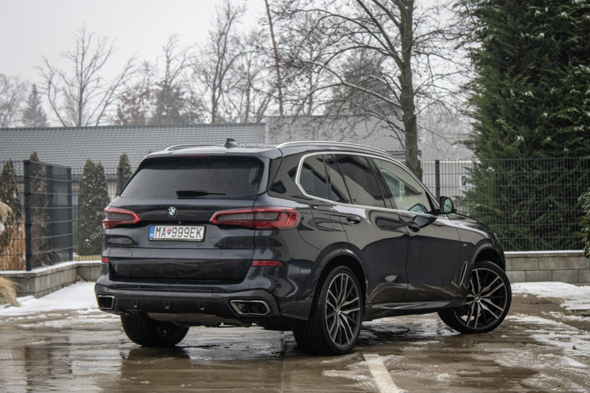 2019 BMW X5 M50d, černá suv, 183 178 km