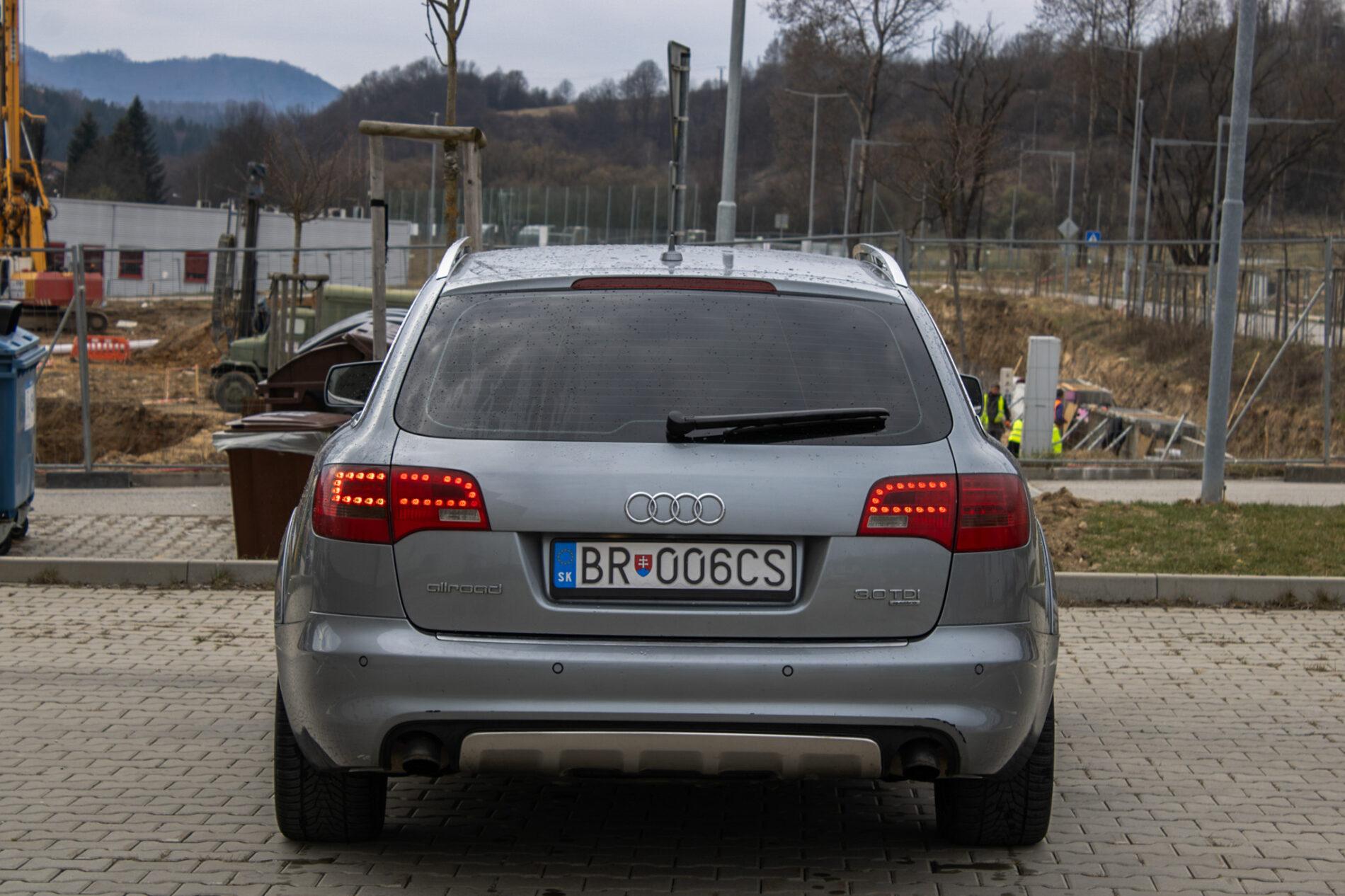 2008 AUDI A6, šedá kombi, 322 480 km