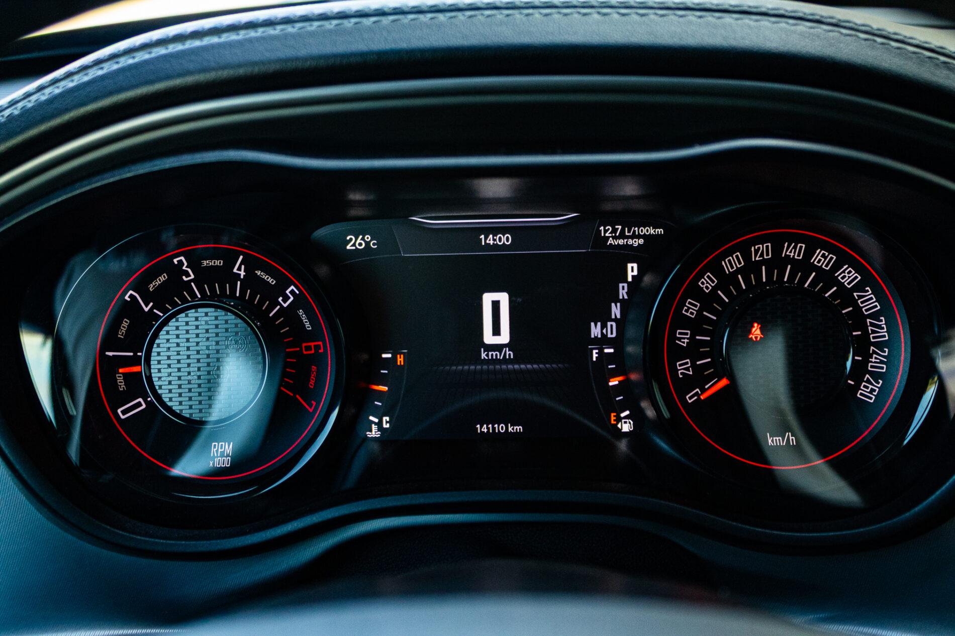 2023 Dodge Challenger, černá kupé, 14 110 km