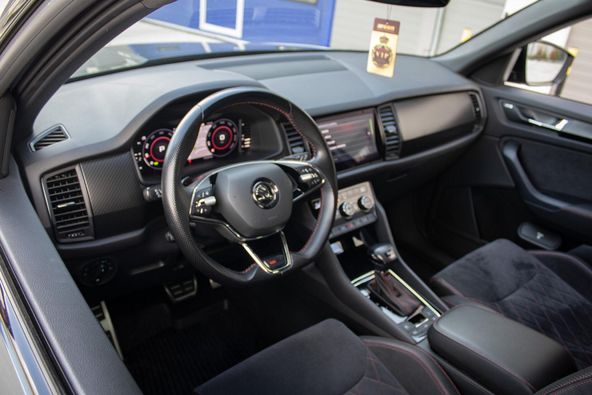 2020 Skoda Kodiaq RS, šedá suv, 131 224 km