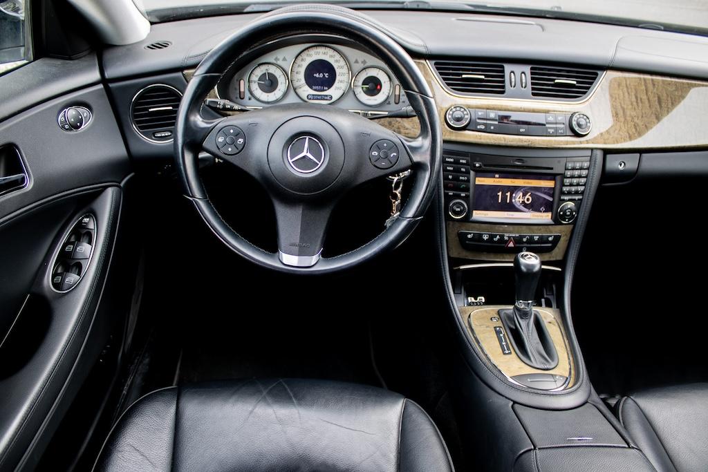 2010 Mercedes-Benz CLS 350 CDI, černá sedan, 237 417 km