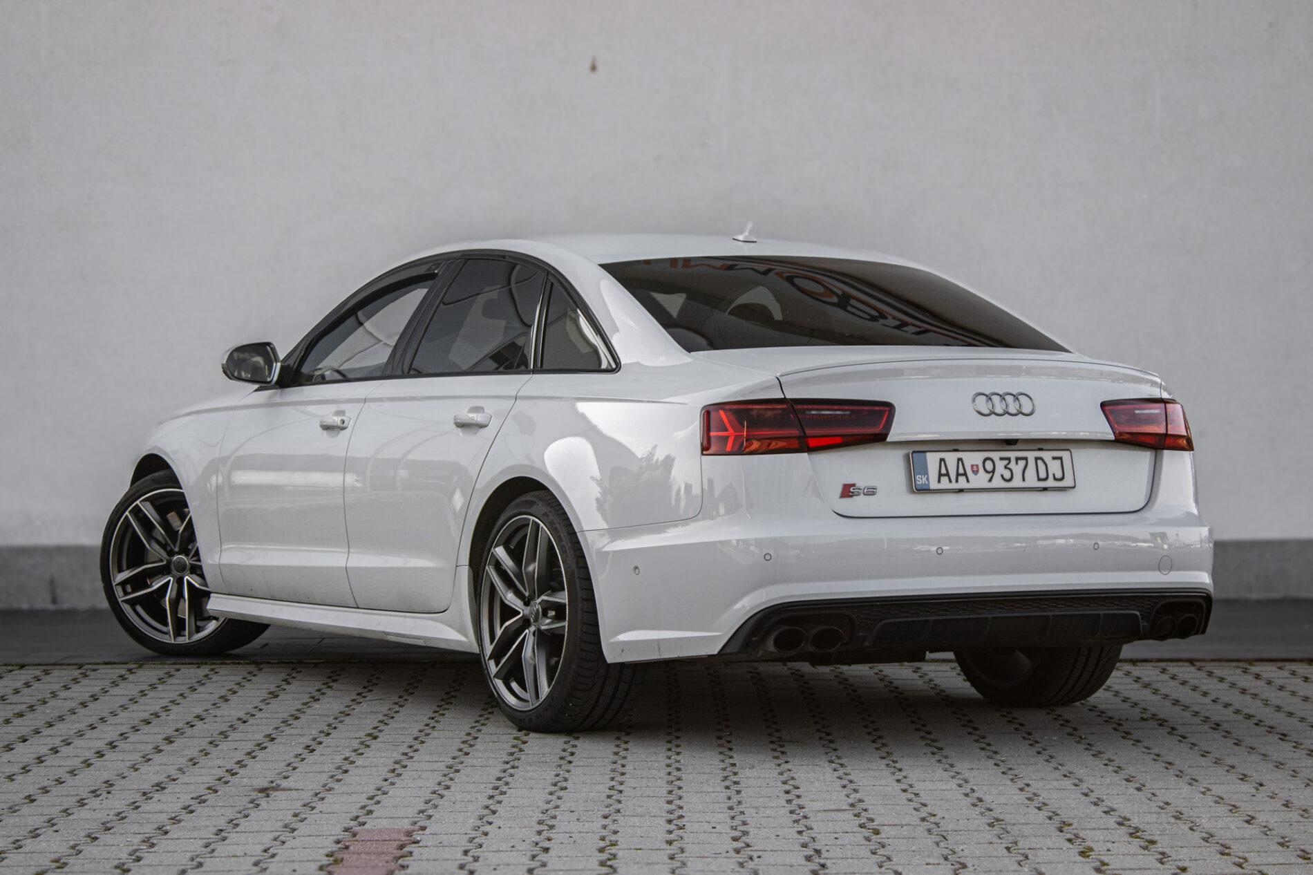 2017 AUDI S6, bílá sedan, 168 986 km