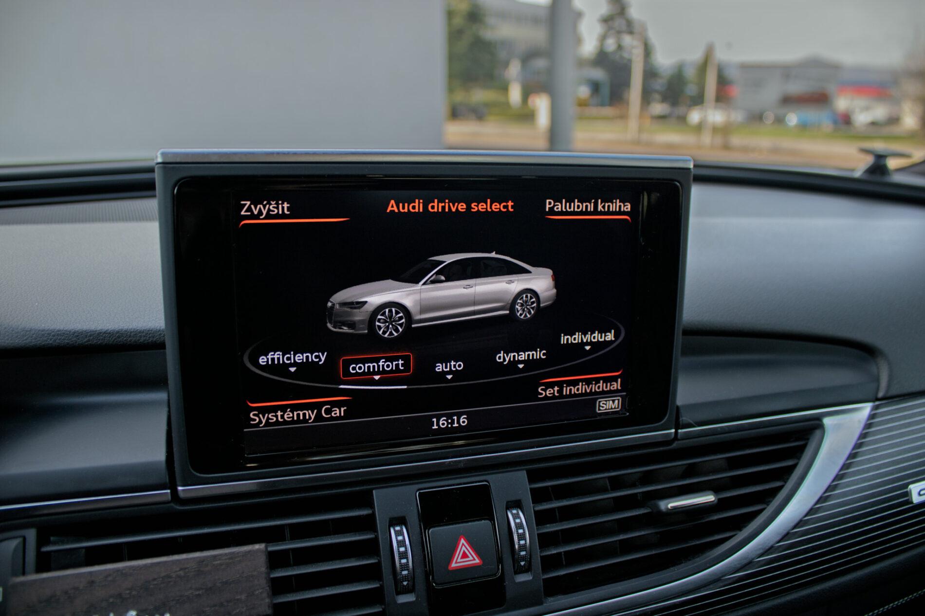 2017 AUDI S6, bílá sedan, 168 986 km
