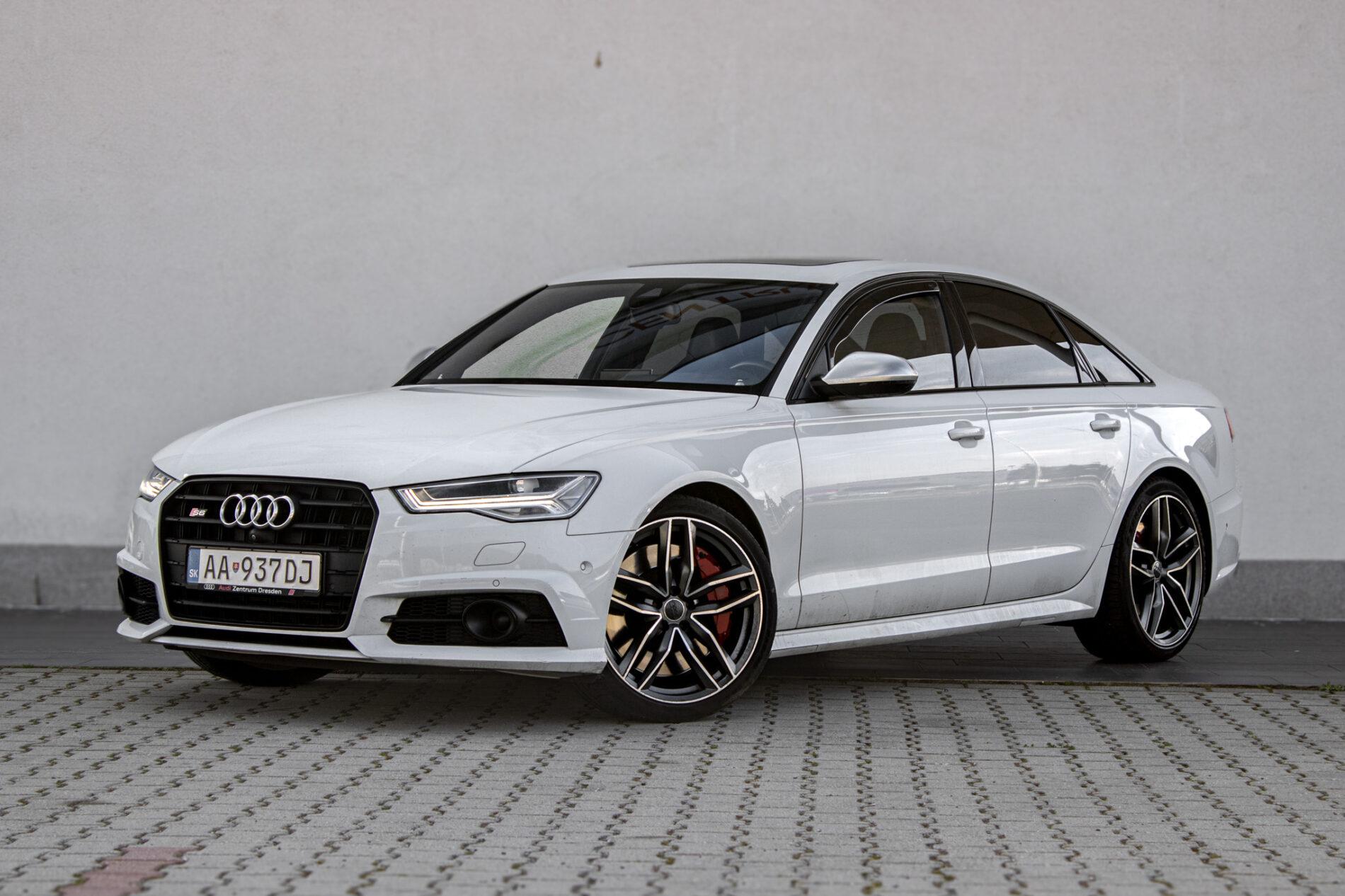 2017 AUDI S6