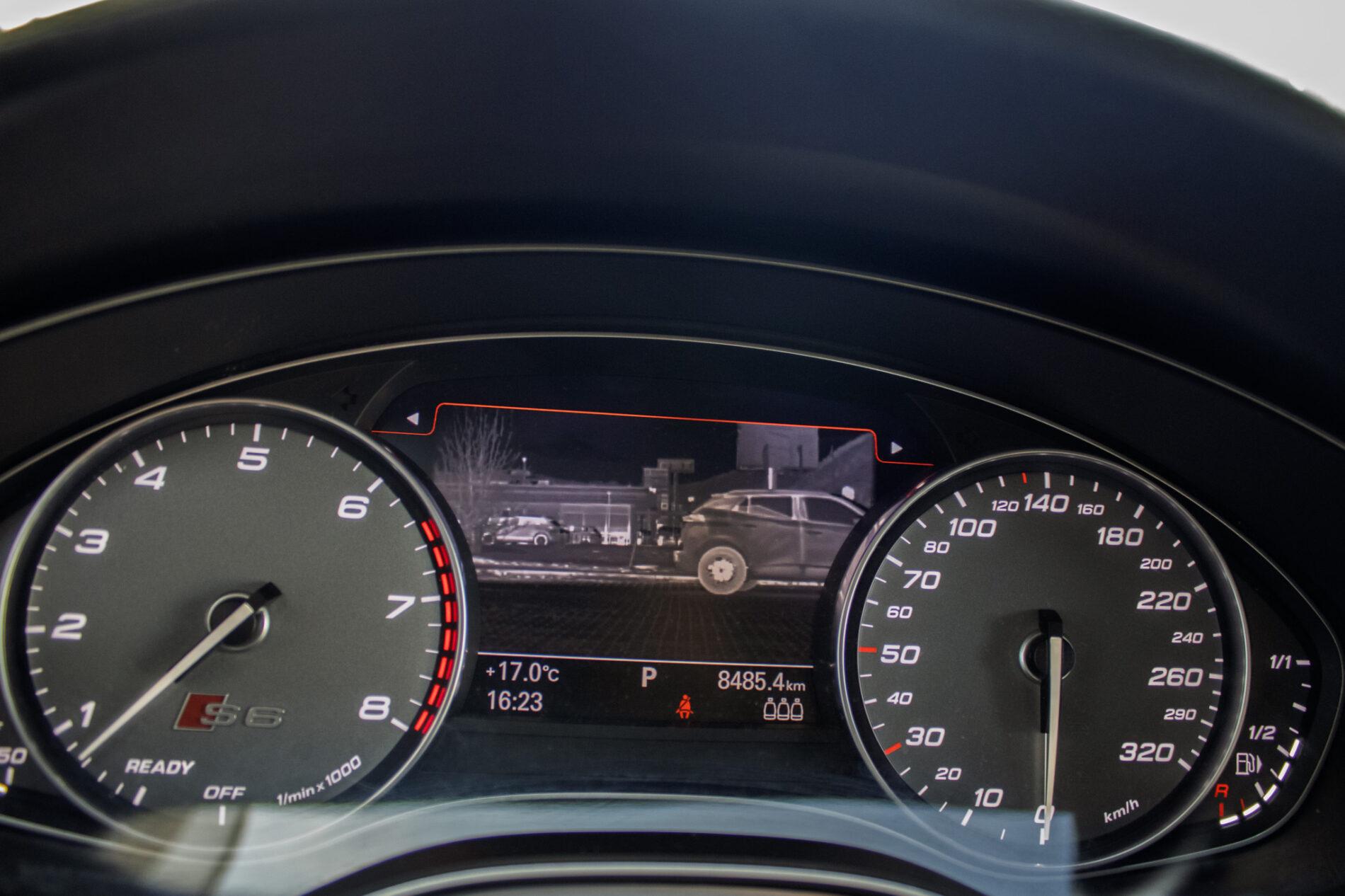 2017 AUDI S6, bílá sedan, 168 986 km
