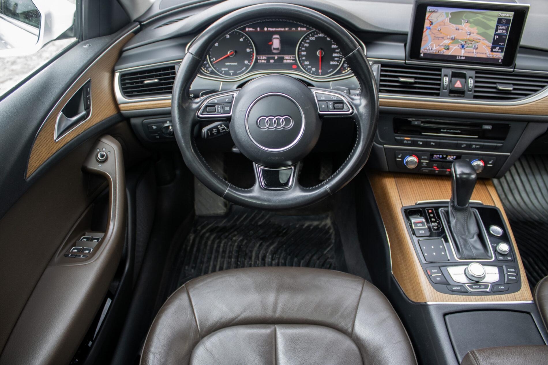 2016 AUDI A6, bílá kombi, 253 654 km