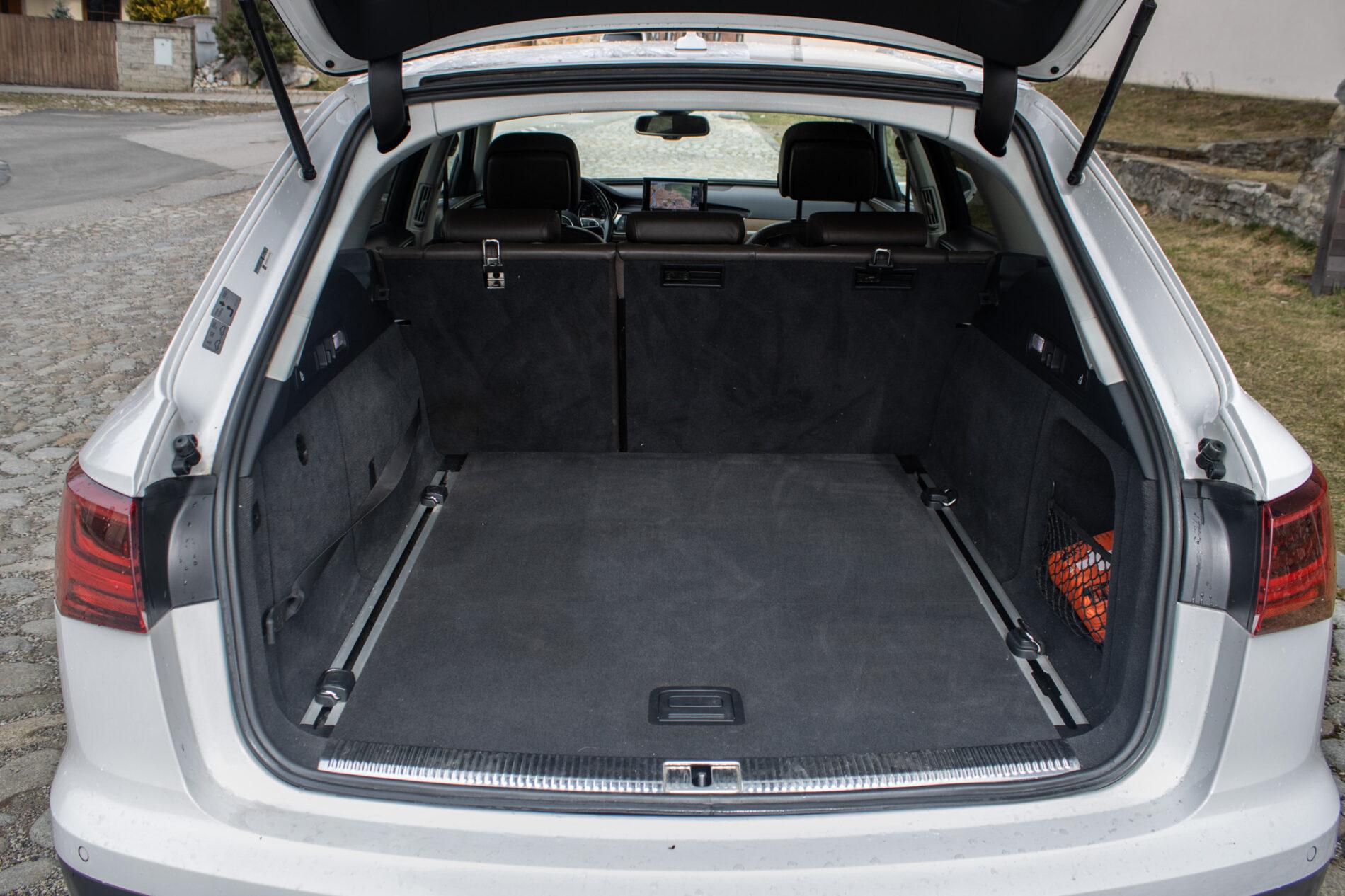 2016 AUDI A6, bílá kombi, 253 654 km