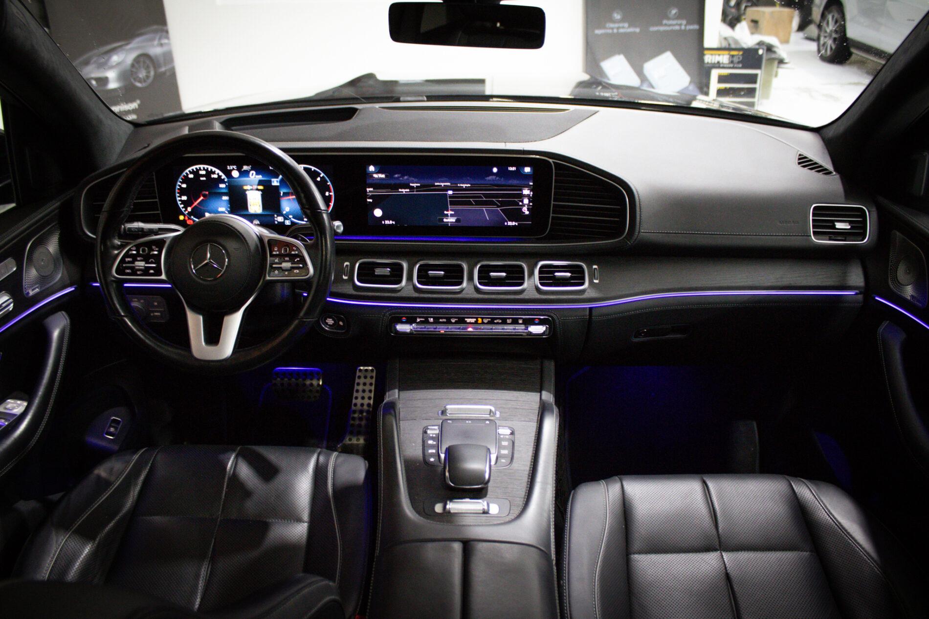2021 Mercedes-Benz GLS 400d, černá suv, 79 992 km