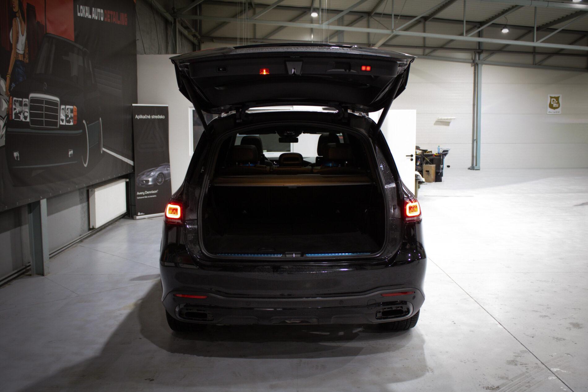 2021 Mercedes-Benz GLS 400d, černá suv, 79 992 km