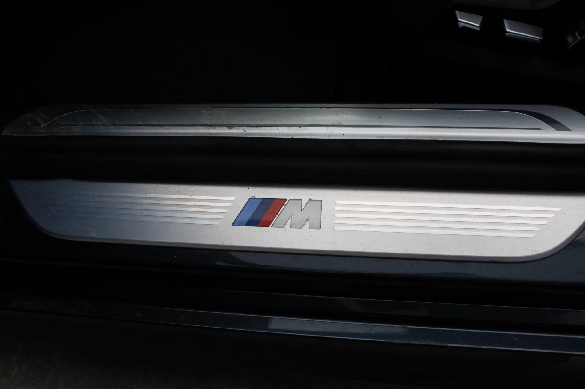 2017 BMW 740d, šedá sedan, 199 355 km